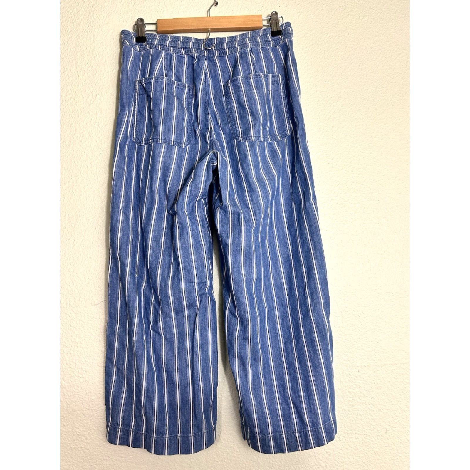 American Eagle Outfitters American Eagle Striped Chambray Wide Leg Pants Tie Waist Blue White Sz 4 Womens Pants Size 27" / US 4 / IT 40 - 7 Thumbnail