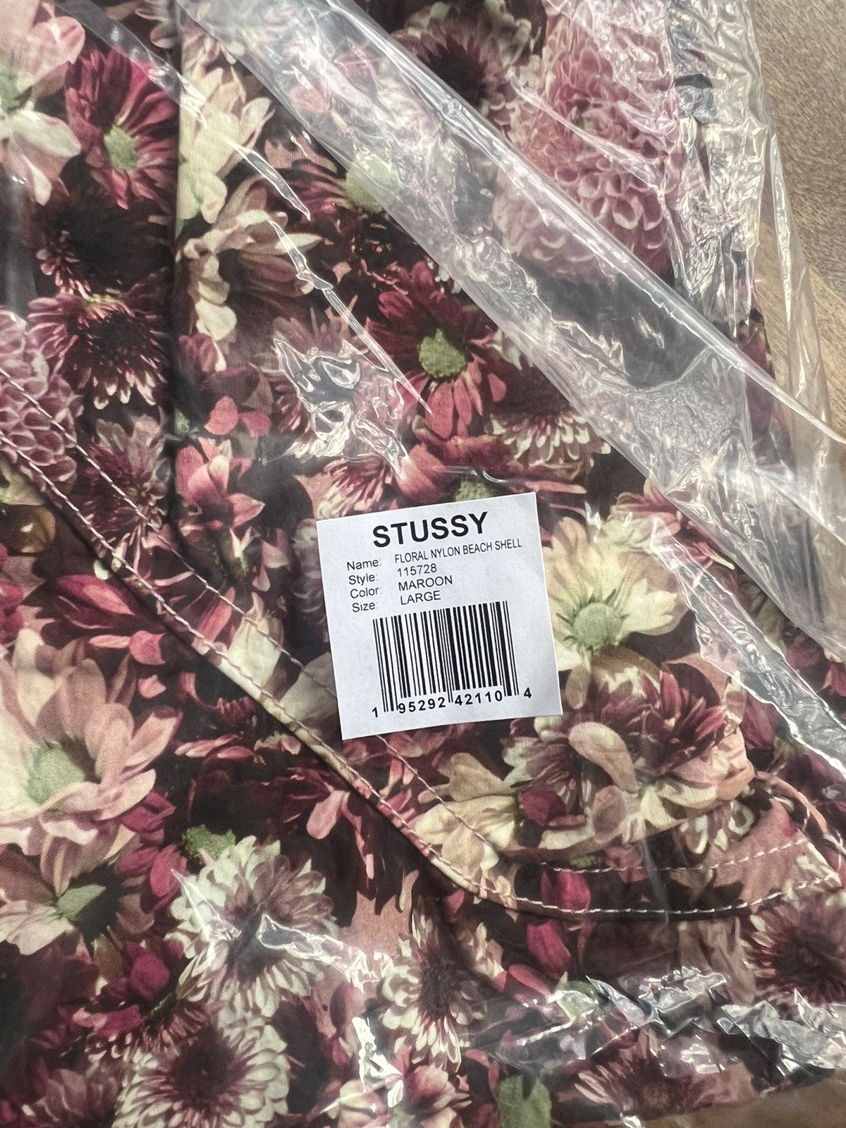 Stussy Stussy Beach Shell Jacket Floral Nylon Size US L / EU 52-54 / 3 - 5 Thumbnail