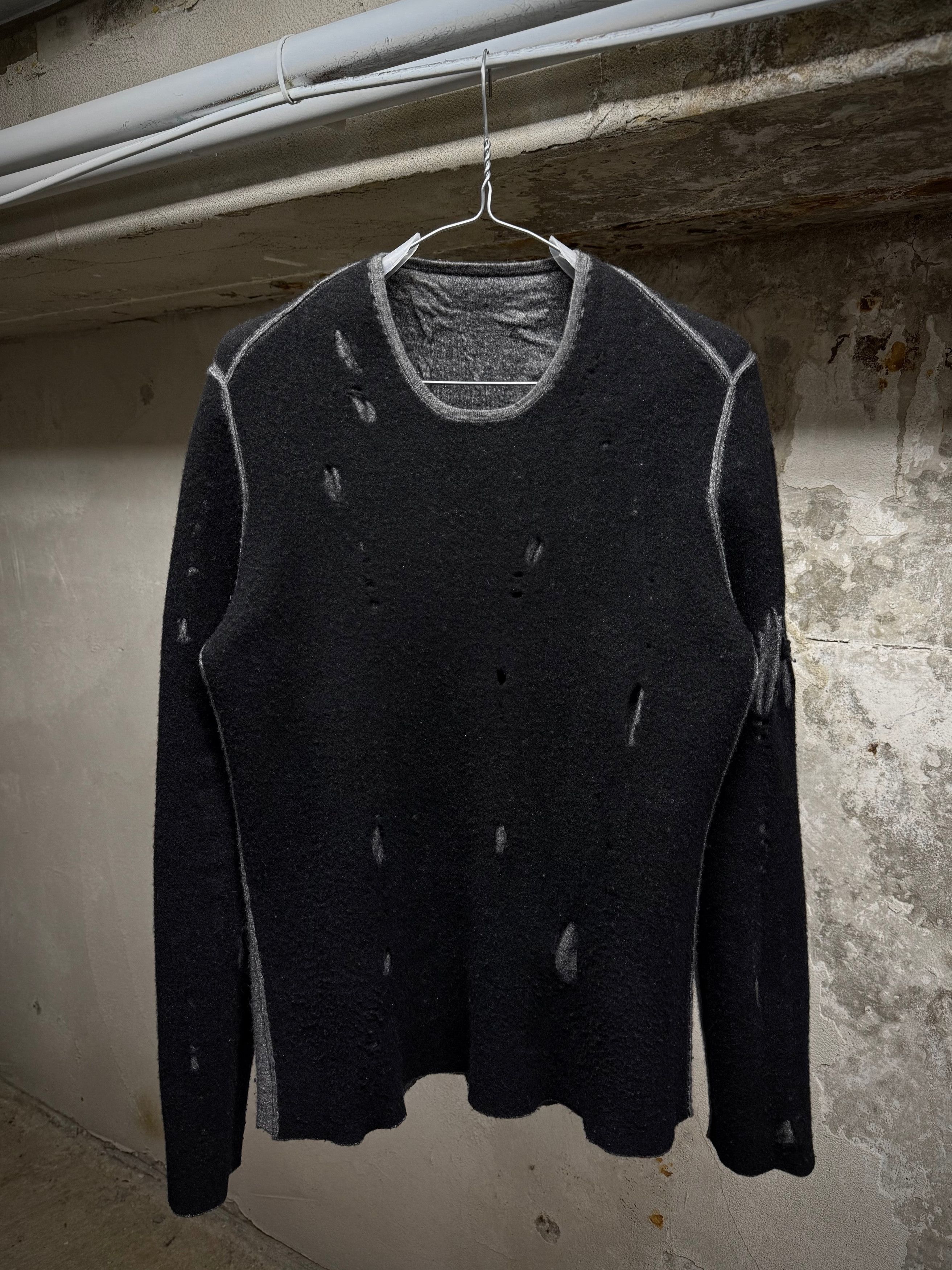 Label Under Construction Label Under Construction Distressed Crewneck Size US S / EU 44-46 / 1 - 7 Thumbnail