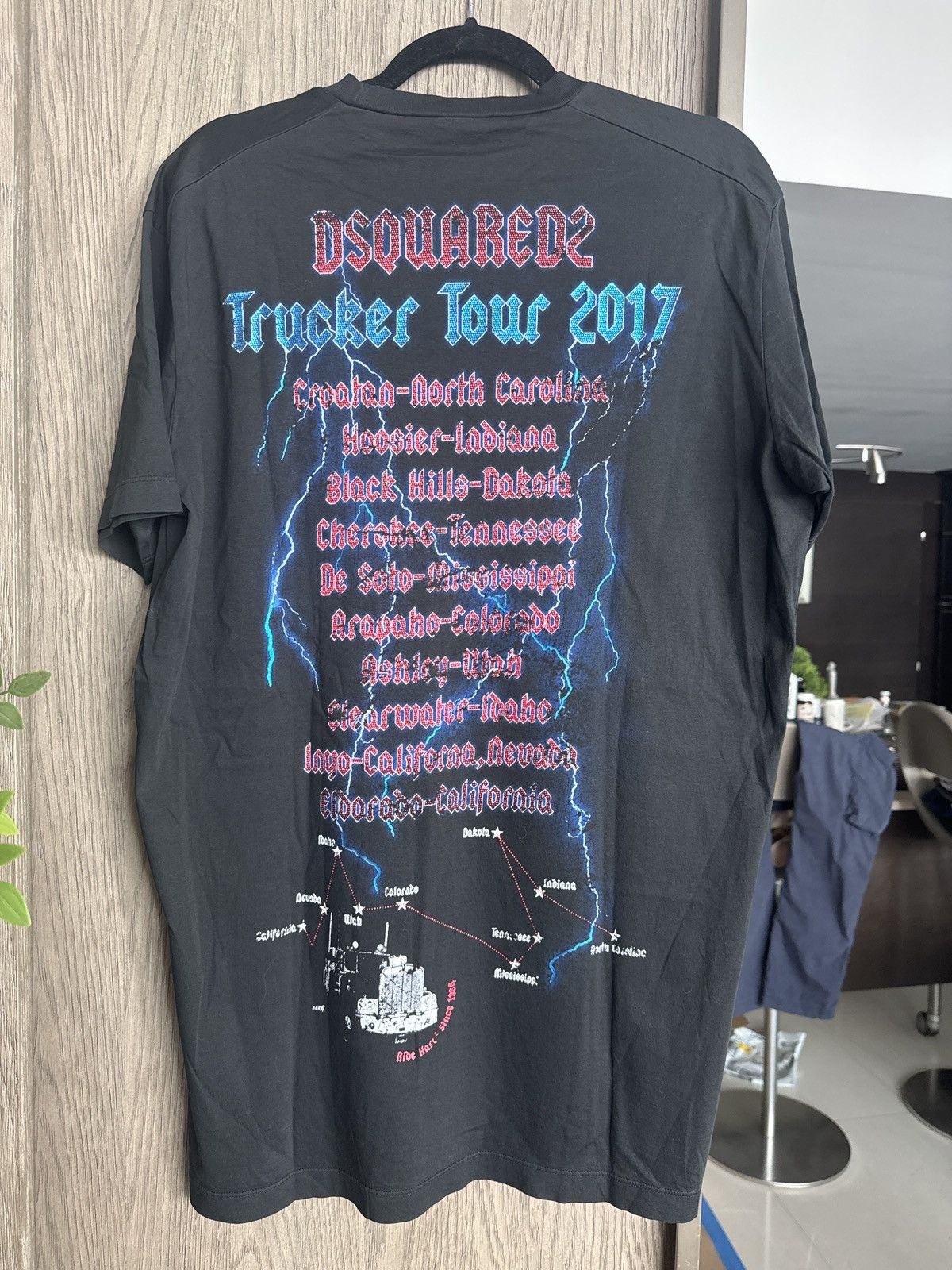 Dsquared2 Dsquared2 Heavy Trucking 2017 Tour Tshirt Size US XL / EU 56 / 4 - 3 Thumbnail
