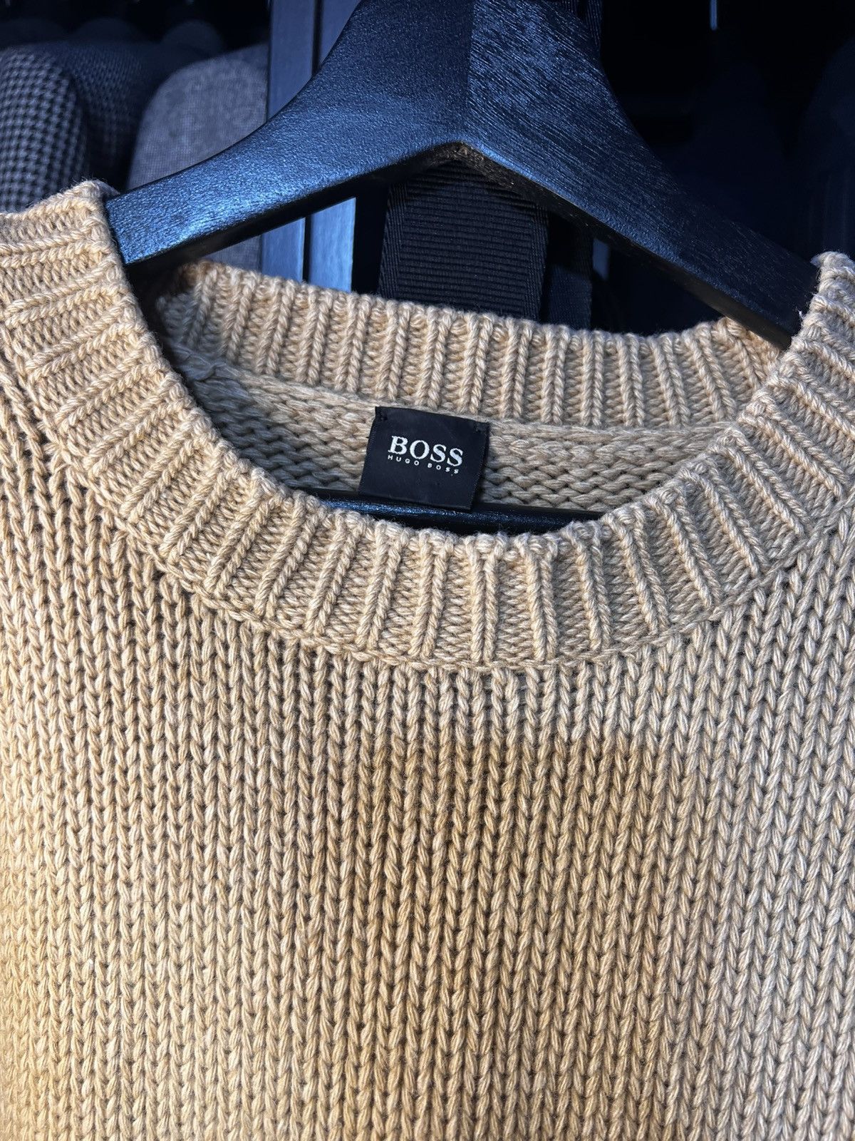 Hugo Boss Hugo Boss Knit Sweater - Beige/Tan. Size L Size US L / EU 52-54 / 3 - 2 Thumbnail