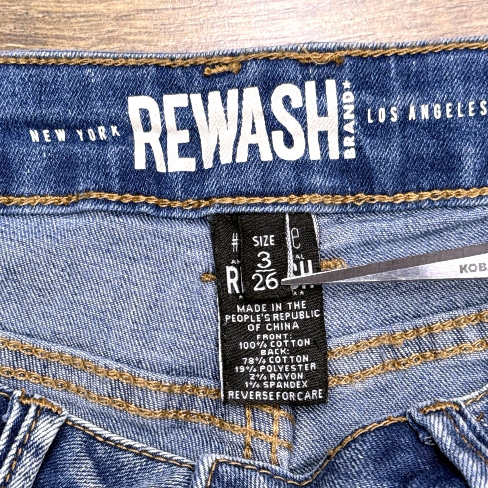 Vintage Rewash Jeans Main Point City High Rise Mom 3 26 Distressed Stretch Denim 26 in 5-Pocket Womens Girls Size 26" / US 2 / IT 38 - 6 Thumbnail