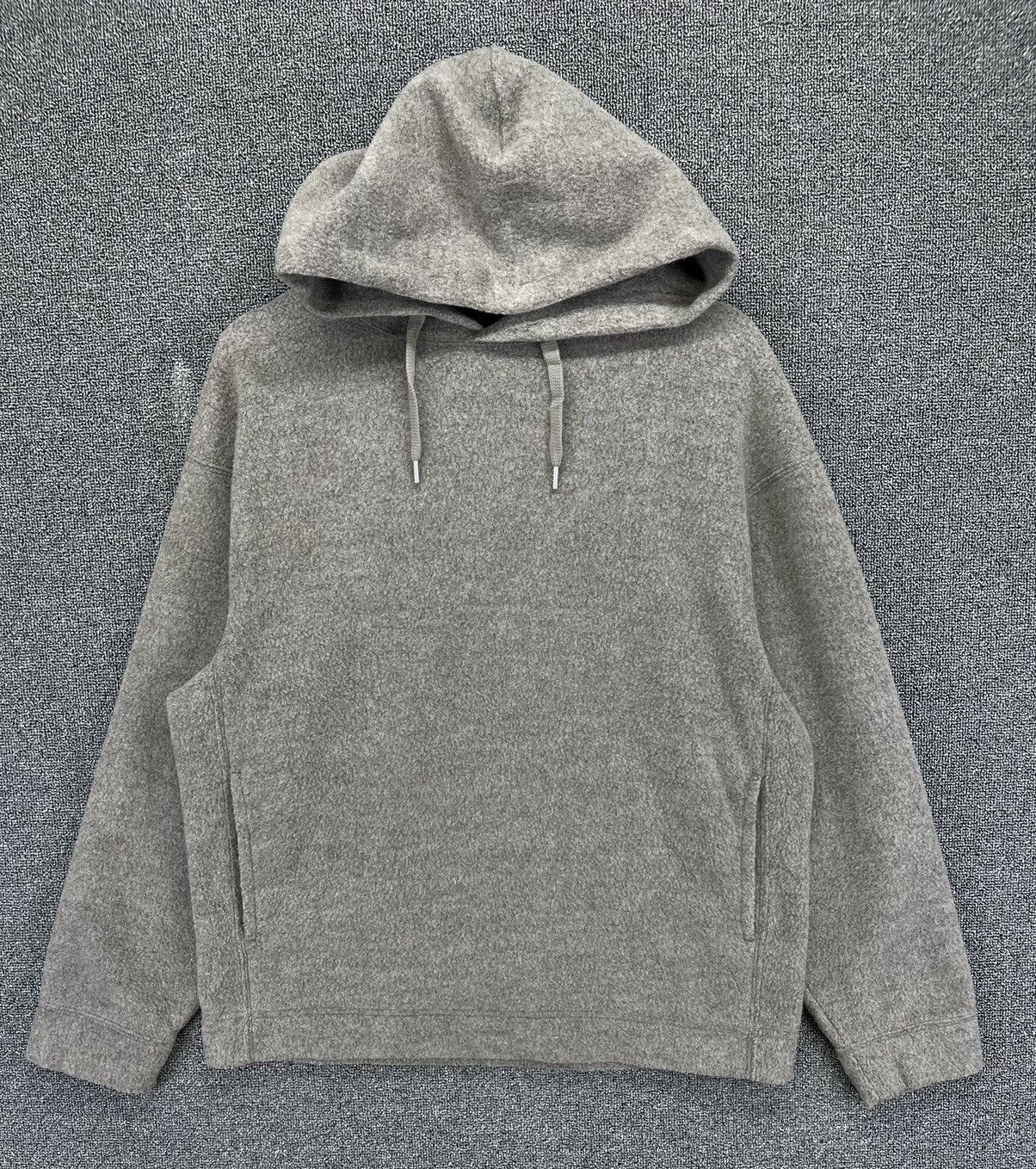 Lemaire × Uniqlo Lemaire X Uniqlo Wool Hoodie Sweatshirts Size M / US 6-8 / IT 42-44 - 1 Thumbnail