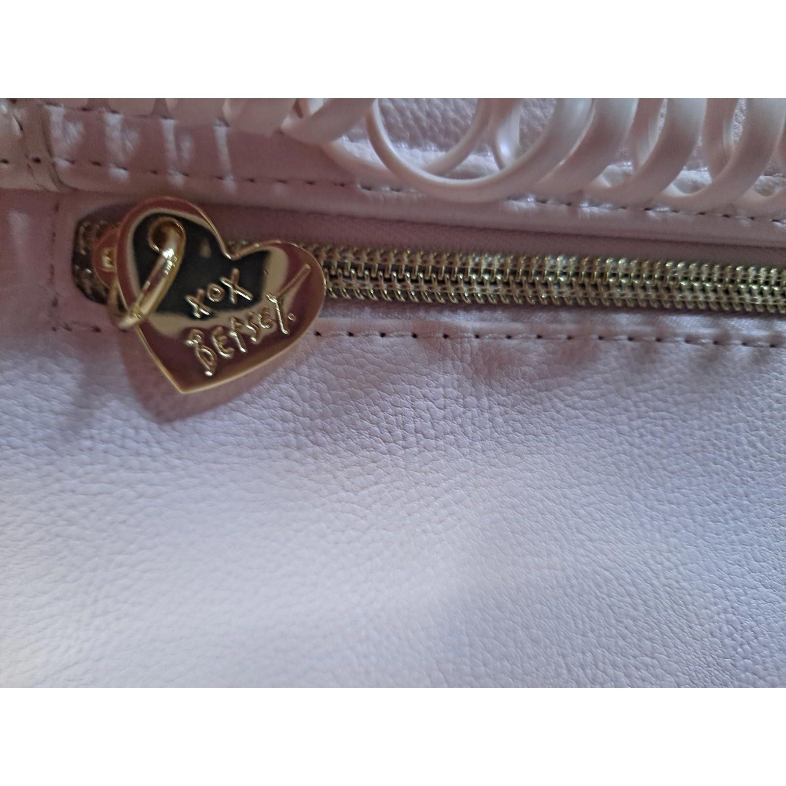 Betsey Johnson Betsey Johnson Pink Telephone Purse With Daisies Shoulder Ba Size ONE SIZE - 6 Thumbnail