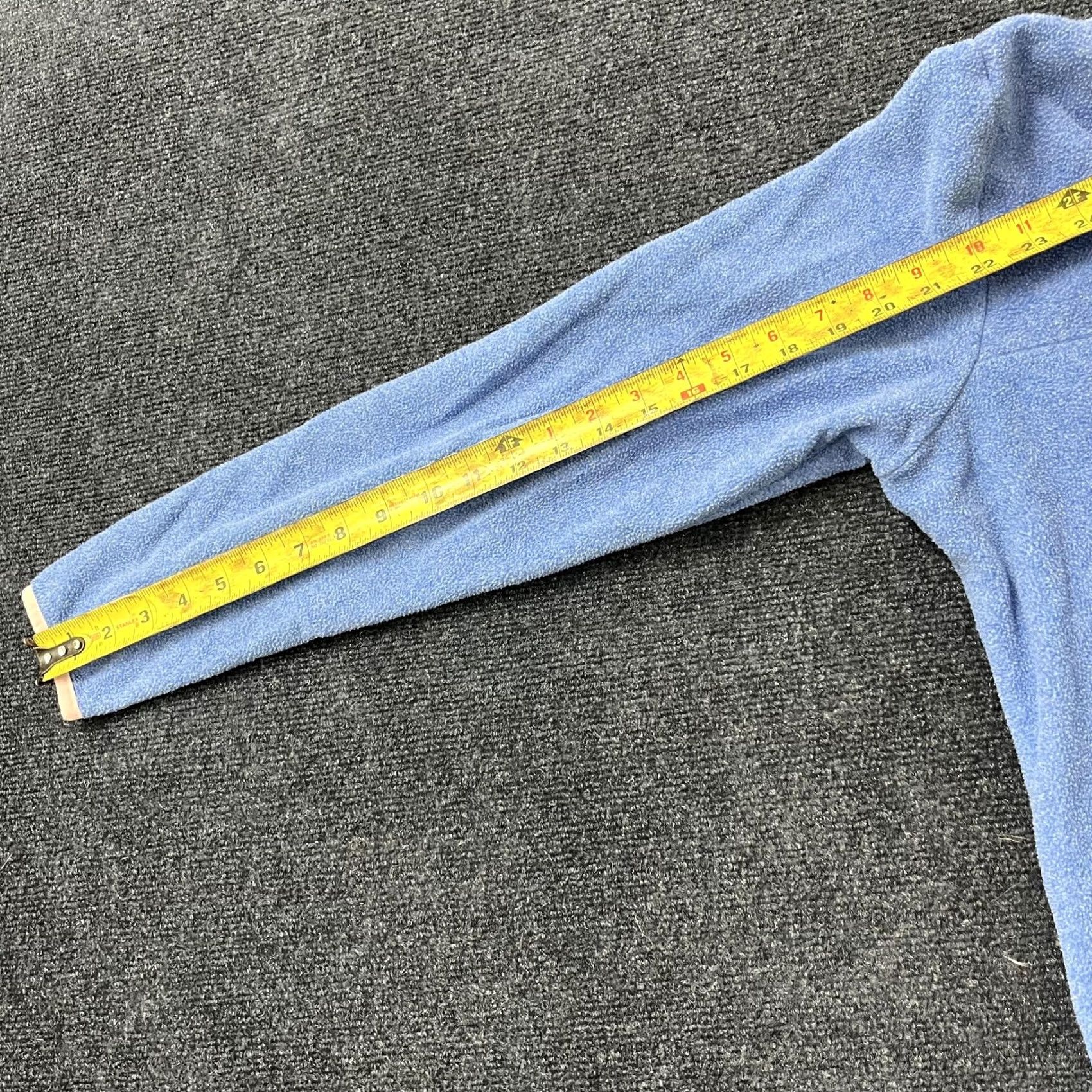 Vintage VINTAGE? No. Columbia Fleece Pullover Jacket Womens L Blue Pink Trim Quarter Snap Outdoor Ski Size L / US 10 / IT 46 - 7 Thumbnail