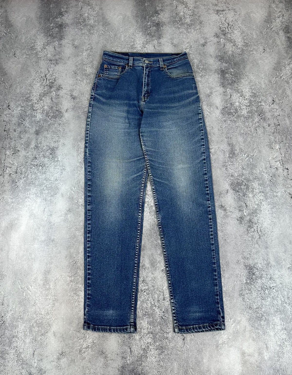Levi's Vintage Levi's 550 Paper Tag Women's Stone Washed USA Jeans Size 32" / US 10 / IT 46 - 2 Thumbnail
