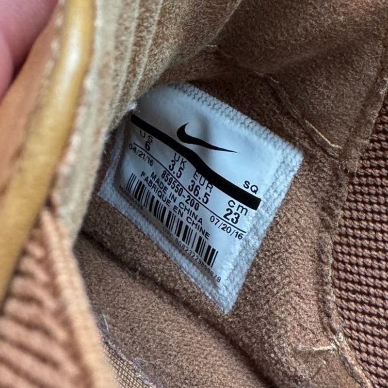 Nike Nike Air Max Thea Mid Leather Sneaker, Ale Brown/Sail/Velvet Size US 6 / IT 36 - 8 Thumbnail