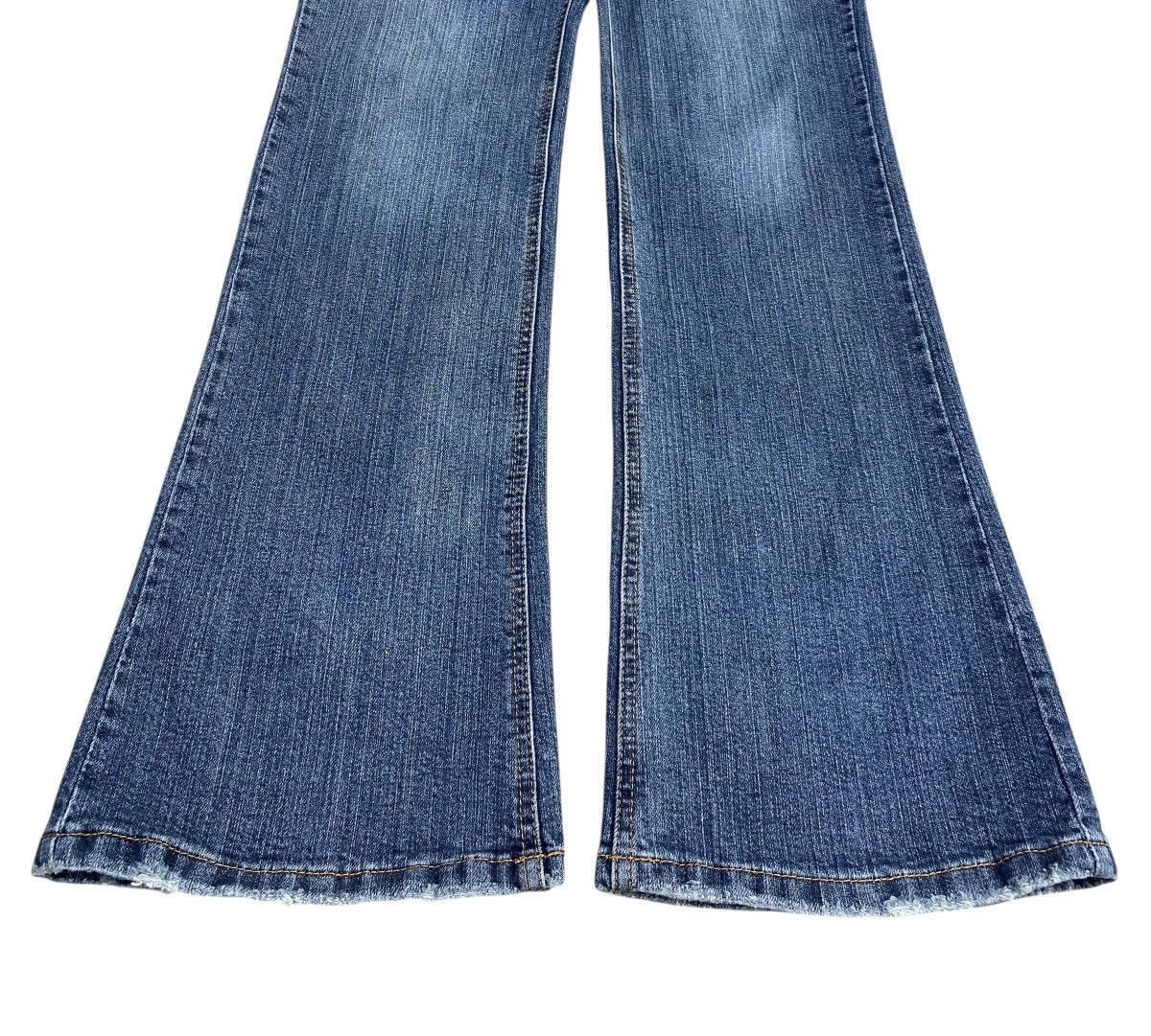 Japanese Brand Japanese Brand Blue Wash Style Flare Jeans Size US 30 / EU 46 - 5 Thumbnail