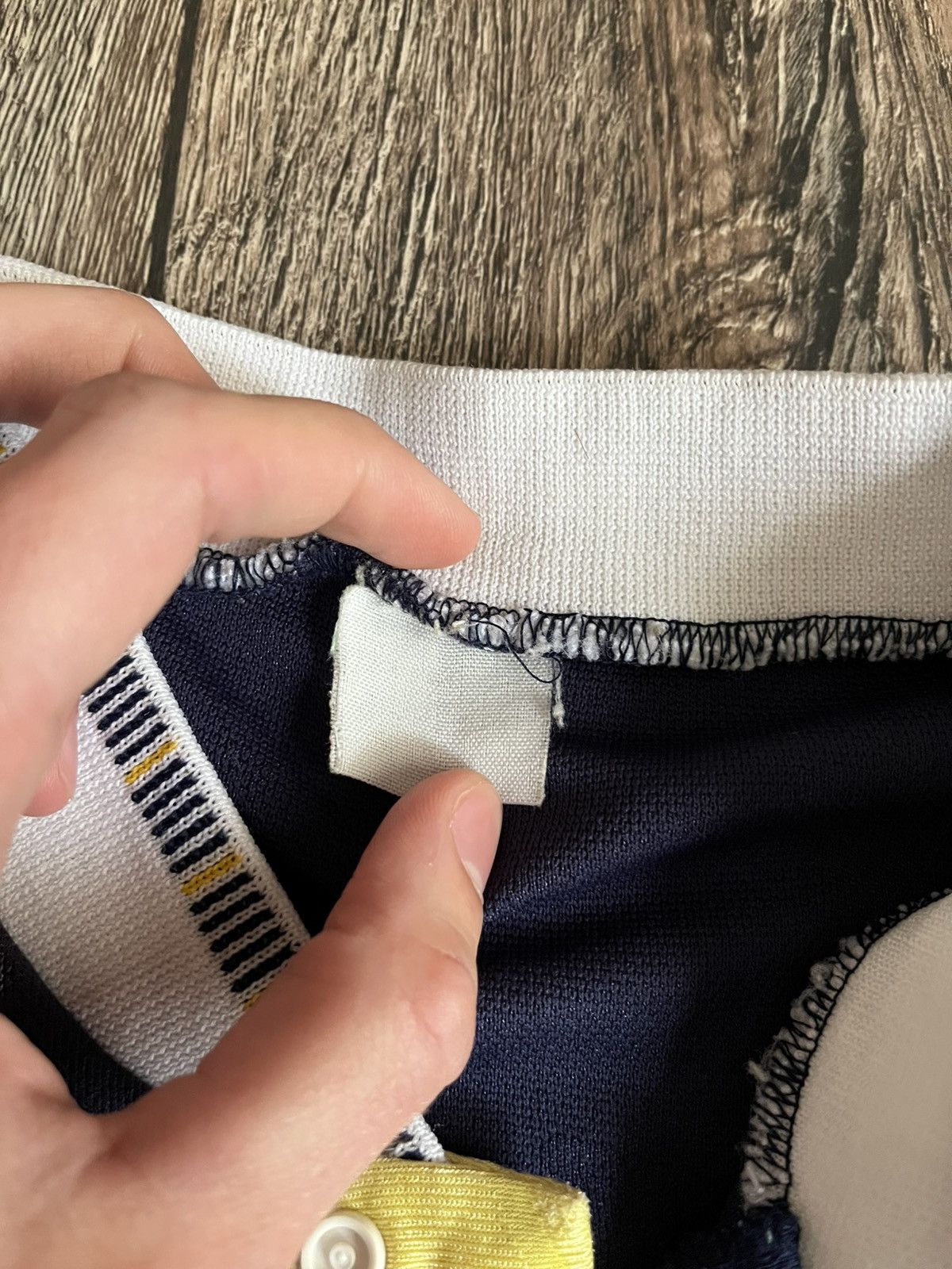 Vintage Vintage Scotland Football Jersey Size US L / EU 52-54 / 3 - 6 Thumbnail