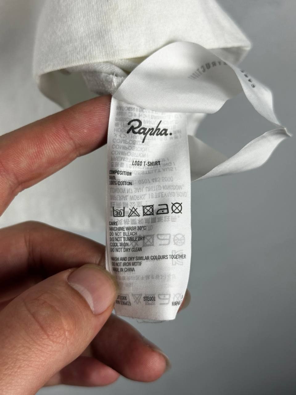 Rapha Rapha White Big Logo T Shirt Size L Size US L / EU 52-54 / 3 - 8 Thumbnail