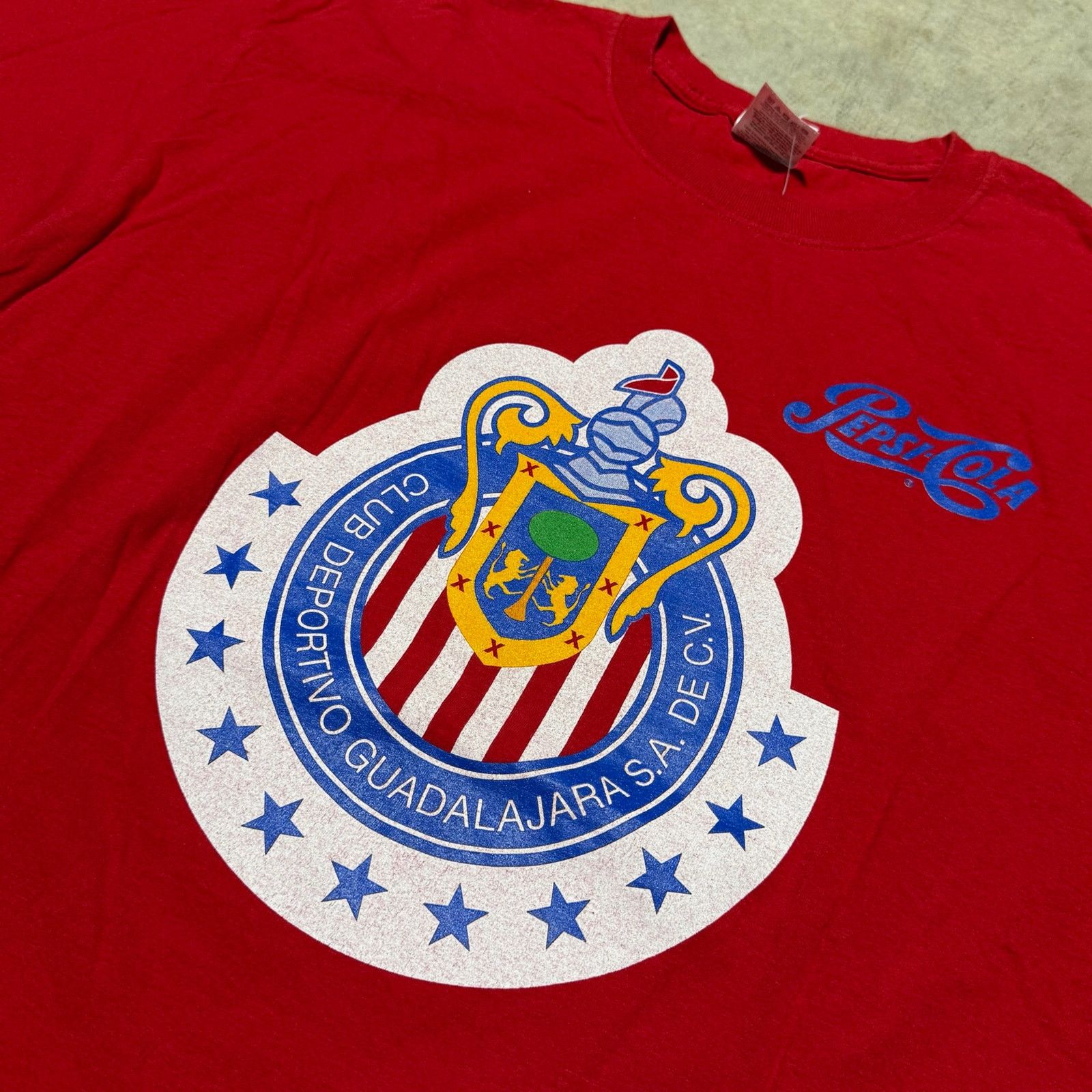 Fruit Of The Loom CD Club Deportivo Guadalajara S.A. DE C.V Soccer Tee PEPSI Size US XL / EU 56 / 4 - 3 Thumbnail