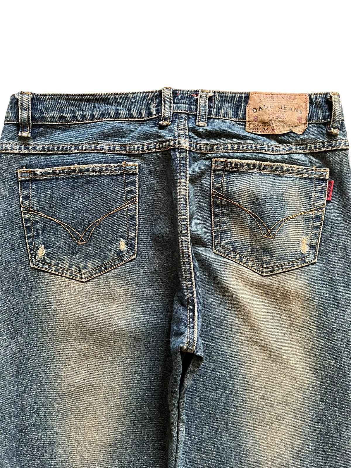 Japanese Brand SALES 🔥 Vintage Japanese Brand Rusty Wash Rip Loose Jeans Size US 32 / EU 48 - 8 Thumbnail