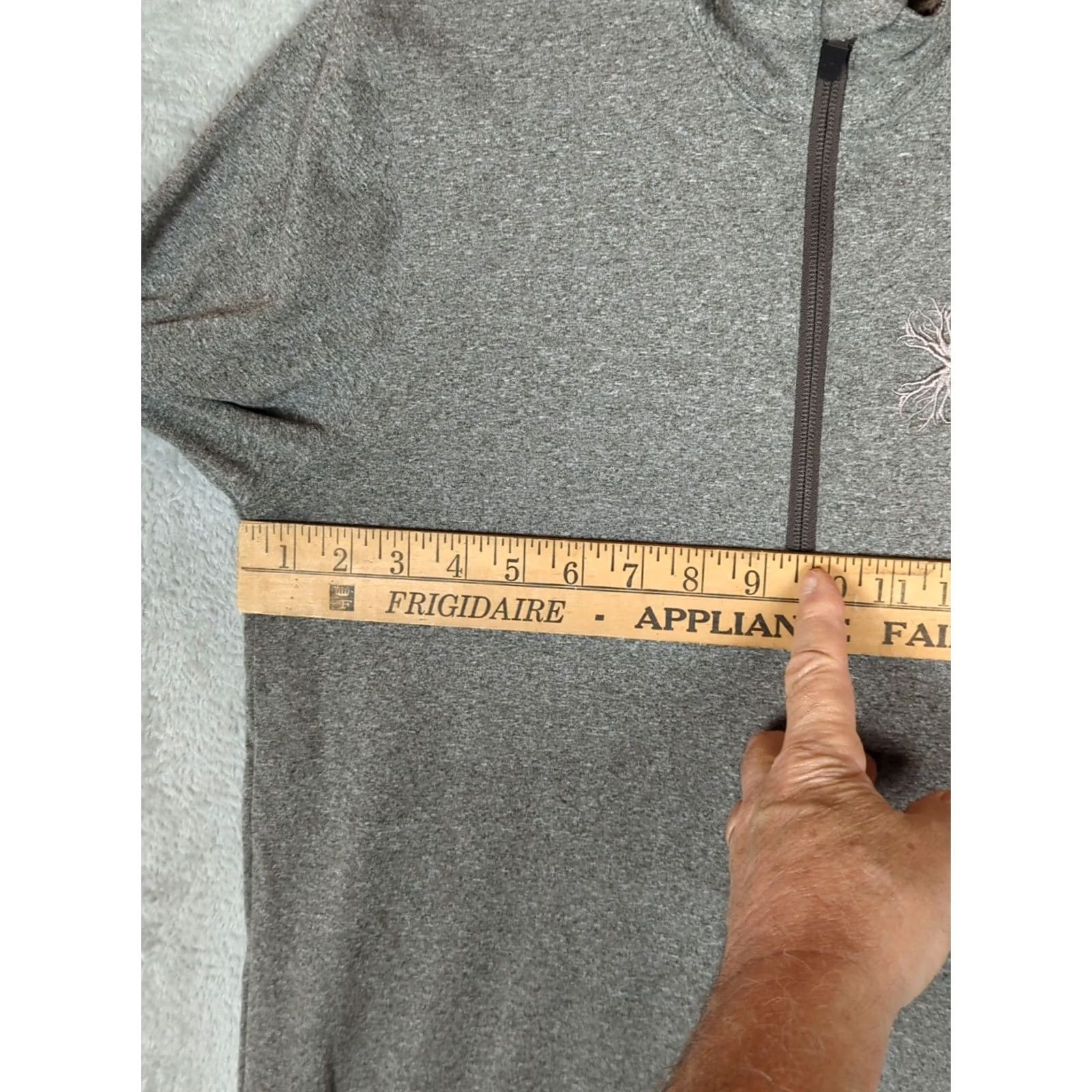 Under Armour Under Armour x Real Tree HeatGear Quarter Zip Long Sleeve Mens S hiking Brown Embroidered 1/4 Zip Breathable Regular Fit Outdoor Activewear Shirts Size US S / EU 44-46 / 1 - 7 Thumbnail