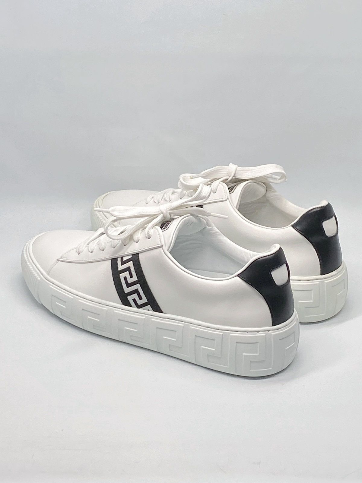 Versace Versace La Greca Ribbon-Trim Leather Sneakers size 40 Size US 10 / IT 40 - 10 Thumbnail