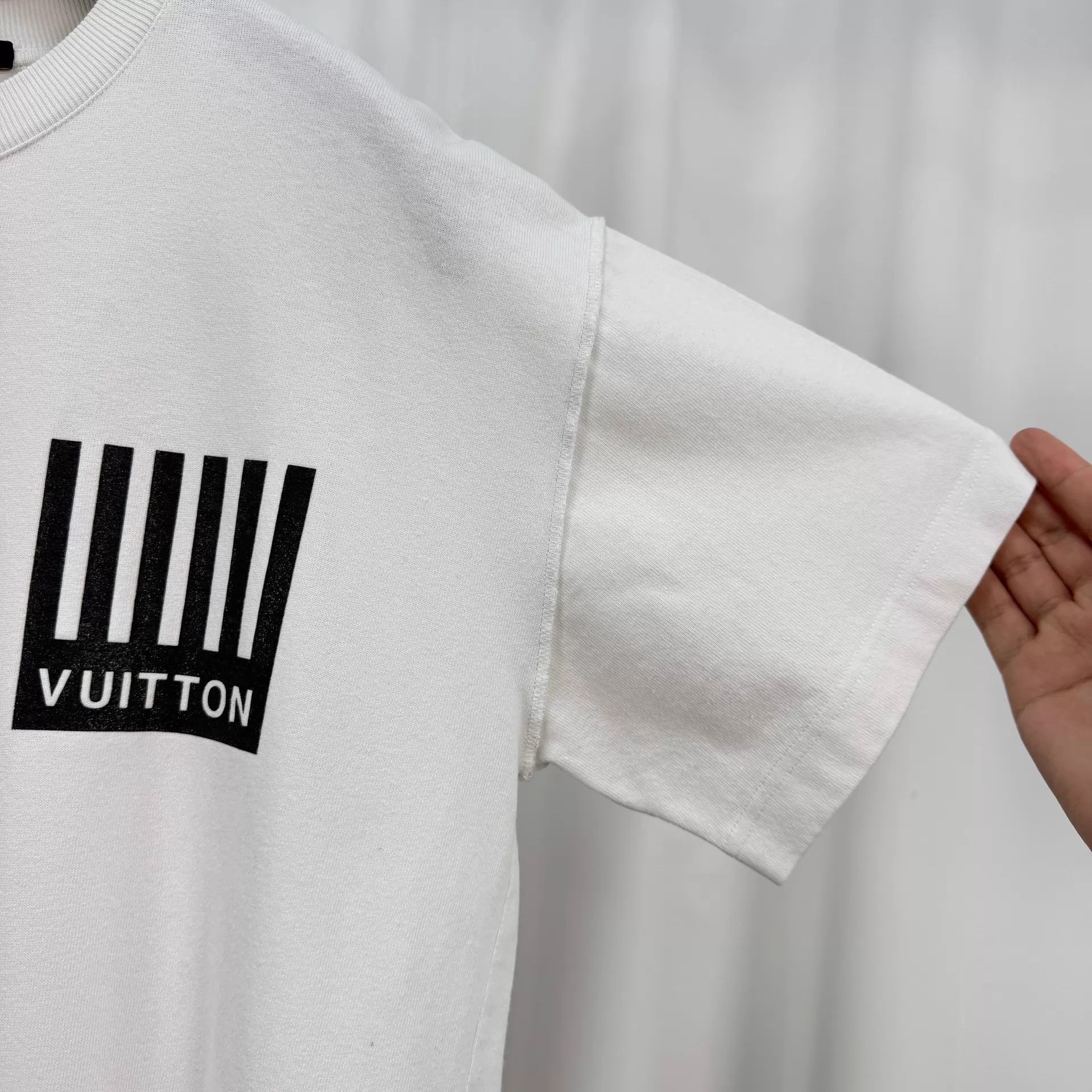 Louis Vuitton Louis Vuitton Piano Print LV SS Tee S 98 New Size US S / EU 44-46 / 1 - 4 Thumbnail
