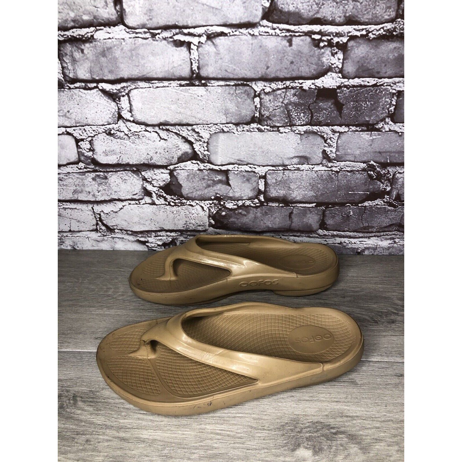 Other Oofos Oolala Camel Nude Rubber Thong Lightweight Sandals Wom Size US 10 / IT 40 - 1 Thumbnail