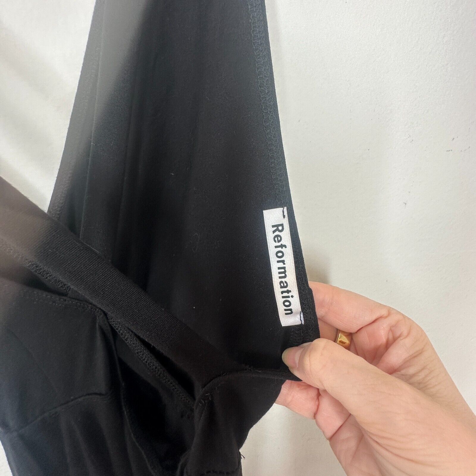 Reformation Reformation Black Vienna Maxi DeepV Criss Cross Back Slit XS Size XS / US 0-2 / IT 36-38 - 7 Thumbnail
