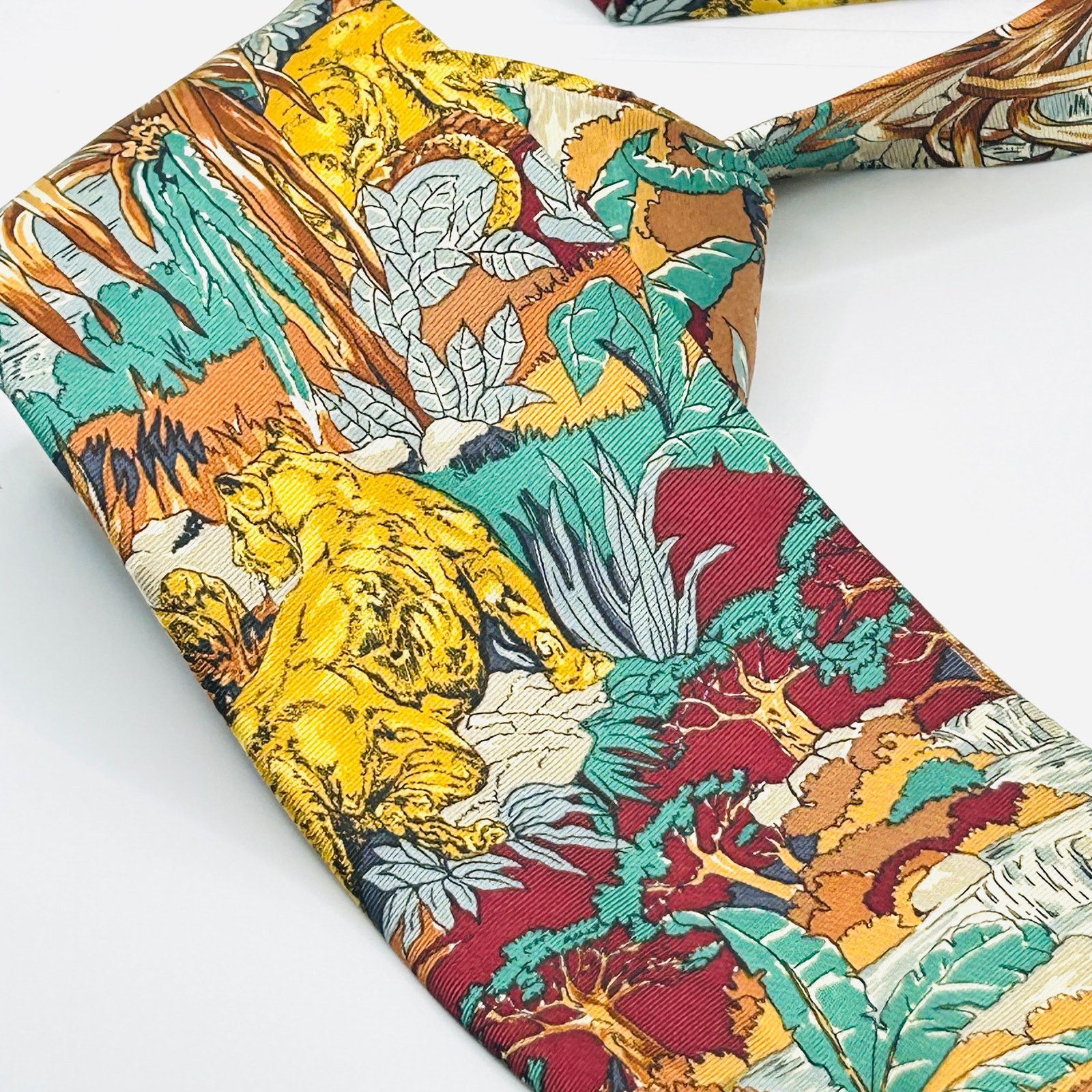 Vintage 90s Pure Silk Red Maroon Yellow Lion Tiger Print Necktie Size ONE SIZE - 4 Thumbnail