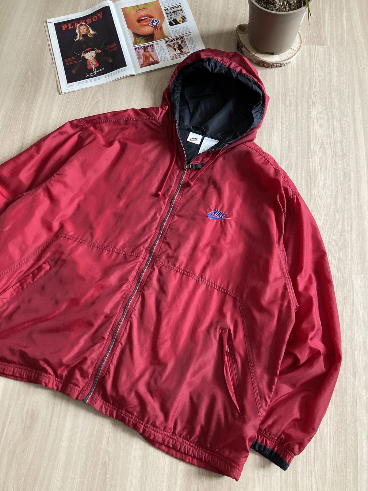 Vintage Vintage RARE Nike Big Logo Nylon Jacket 90s Size US XL / EU 56 / 4 - 3 Thumbnail