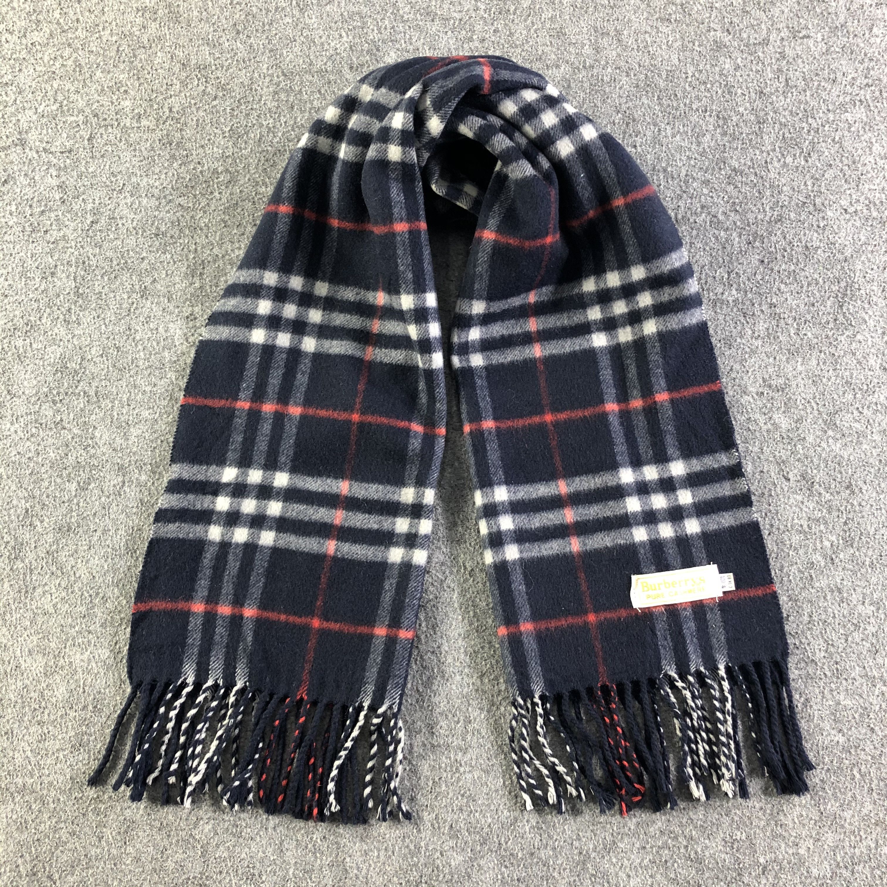 Burberry Burberry Pure Cashmere Scarf / Muffler / Neckwear P133 Size ONE SIZE - 1 Thumbnail