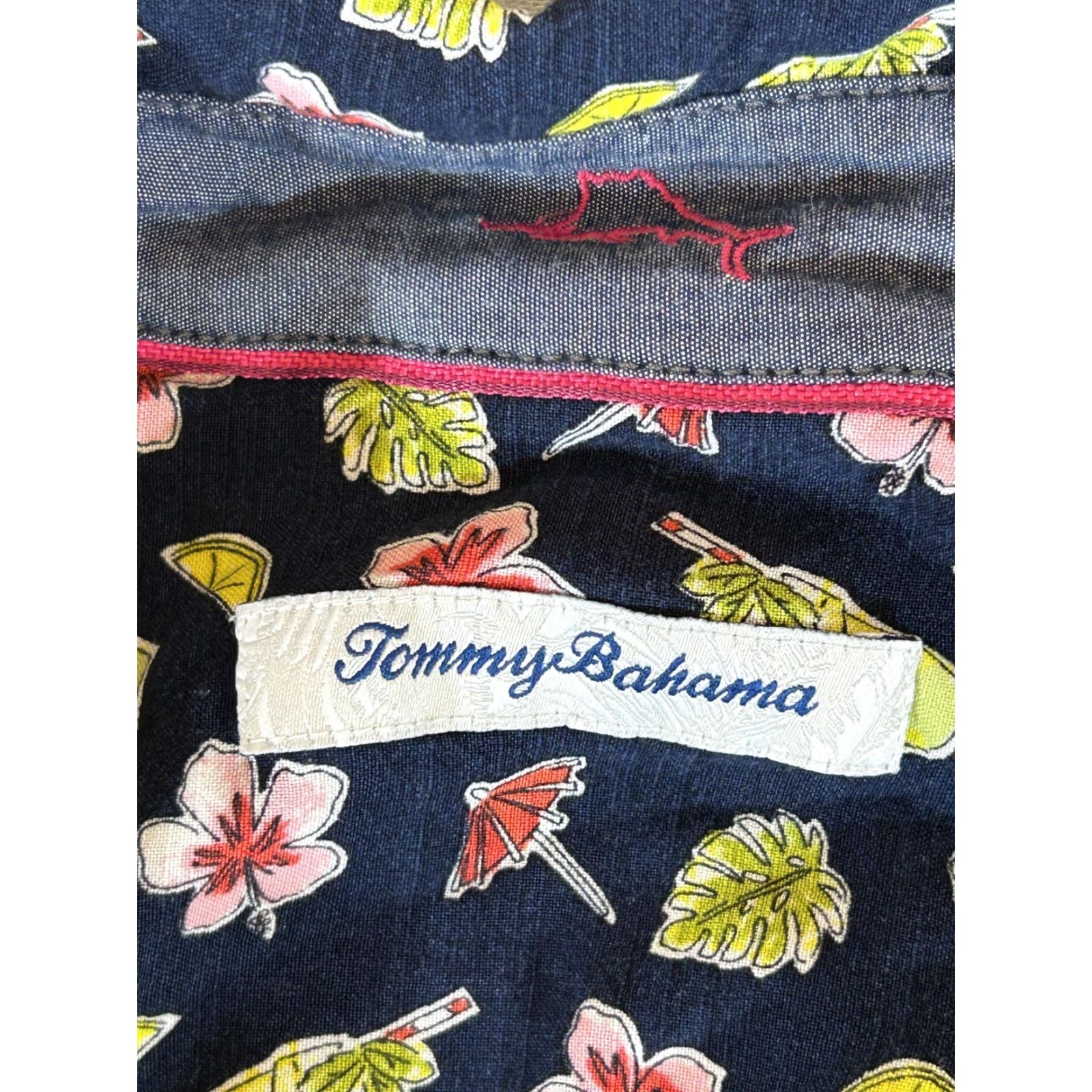 Tommy Bahama VINTAGE Tommy Bahama Shirt Mens XL Blue Hawaiian Cocktail Aloha Print Rayon Camp Button Up Short Sleeve Collared Size US XL / EU 56 / 4 - 7 Thumbnail