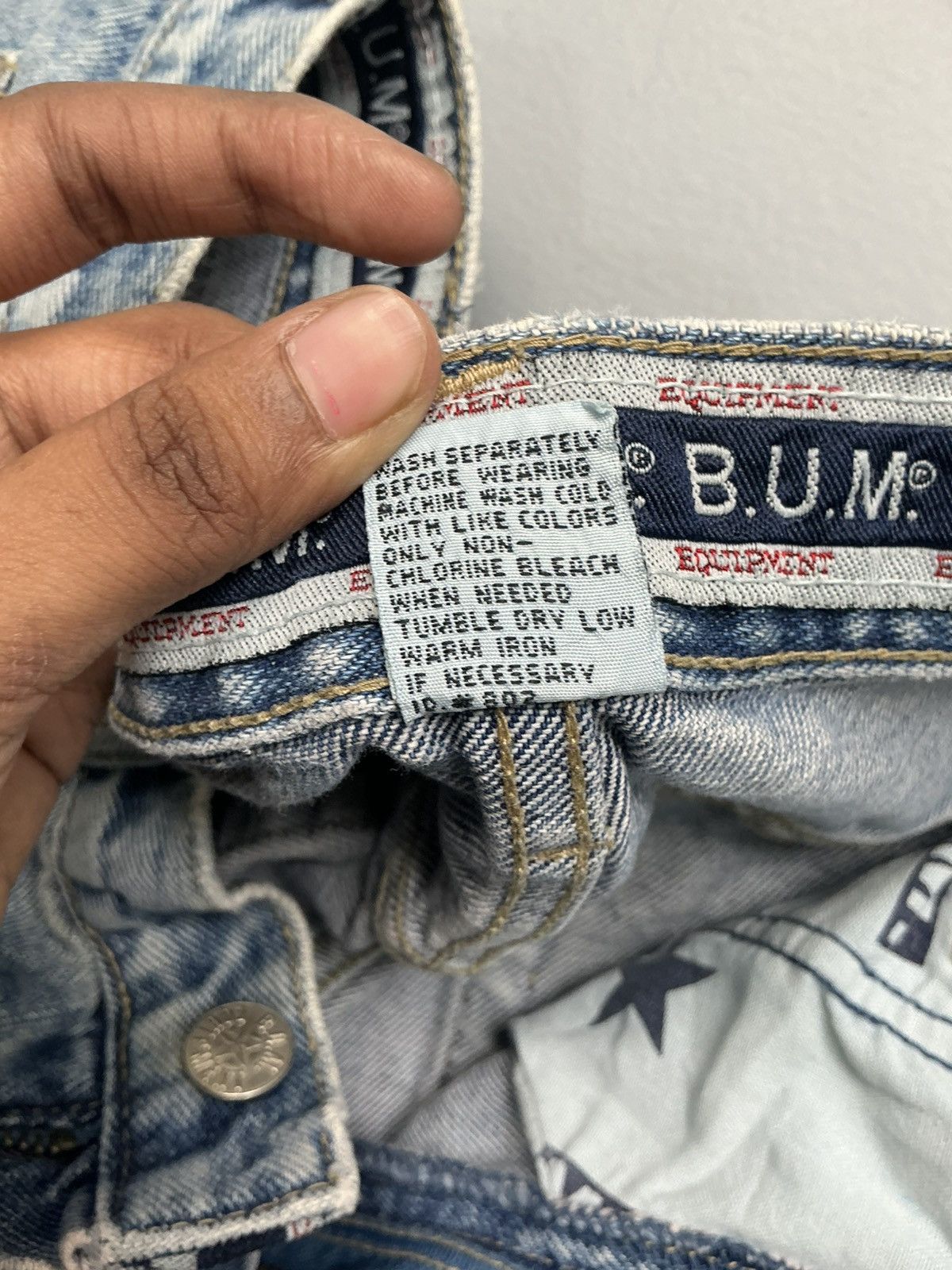 Designer Vintage BUM dusty short Size US 34 / EU 50 - 7 Thumbnail
