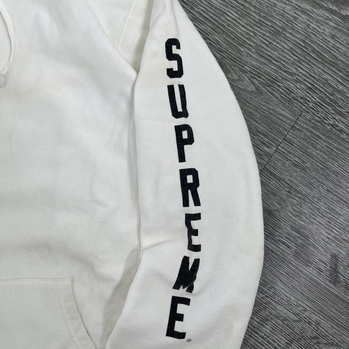 Antihero × Supreme Supreme x Anti Hero FW16 Hoodie Size US L / EU 52-54 / 3 - 2 Thumbnail