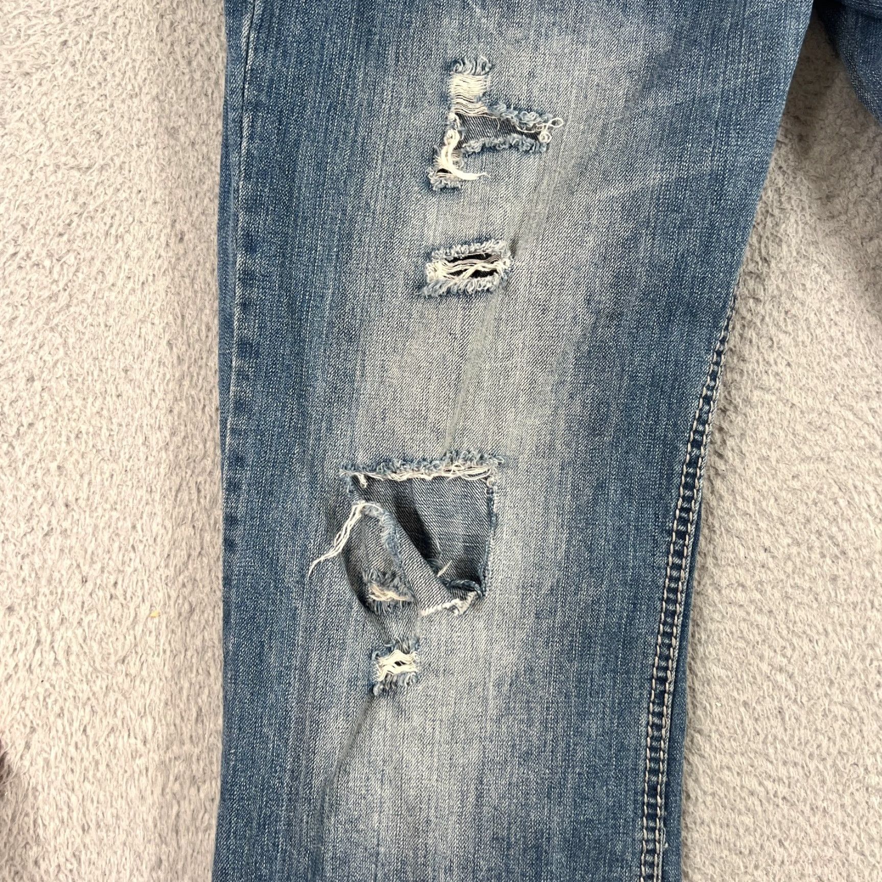 Denime TK Axel Jeans Men 34x32 Distressed Straight Fit Denim Pants Blue 5-Pocket Regular Rise 35in Waist Vintage? No (Preowned) Mens Size US 35 - 2 Thumbnail