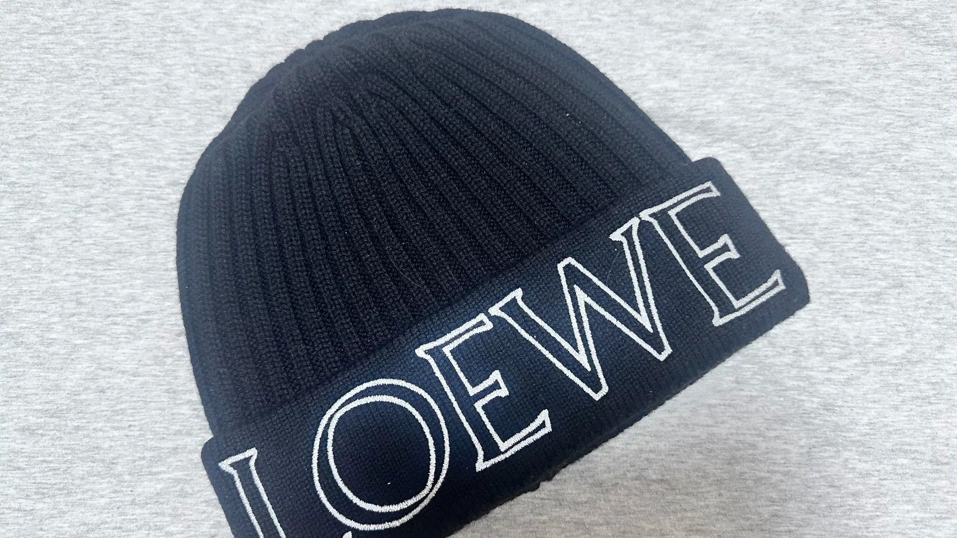 Loewe Loewe Black Knit Beanie Cap with Logo Size ONE SIZE - 2 Thumbnail