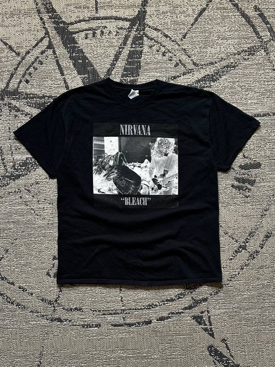 Band Tees Nirvana Bleach Sub Pop Vintage Band Tee Kurt Cobain Size US XL / EU 56 / 4 - 2 Thumbnail