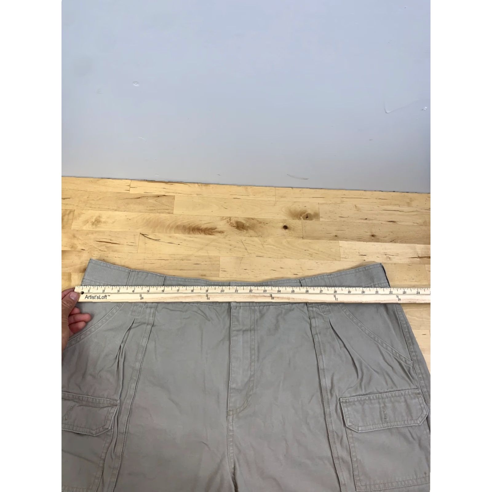 Vintage Cabela's Cargo Shorts Mens 44 Beige Outdoor Hiking Camping Fishing Cargo Pocket Pants Size US 44 / EU 60 - 5 Thumbnail