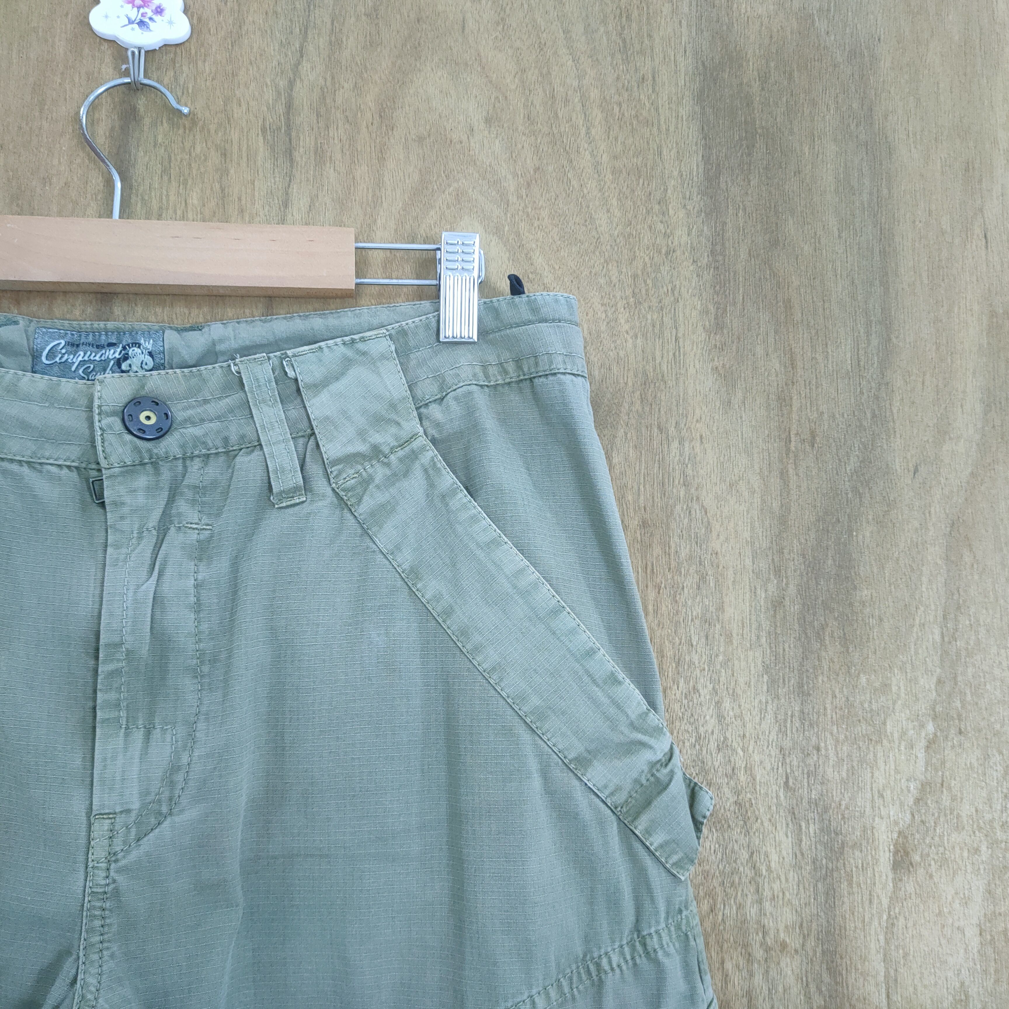 Japanese Brand VINTAGE 55D TWIS LEG FADED CARGO PANTS Size US 30 / EU 46 - 6 Thumbnail
