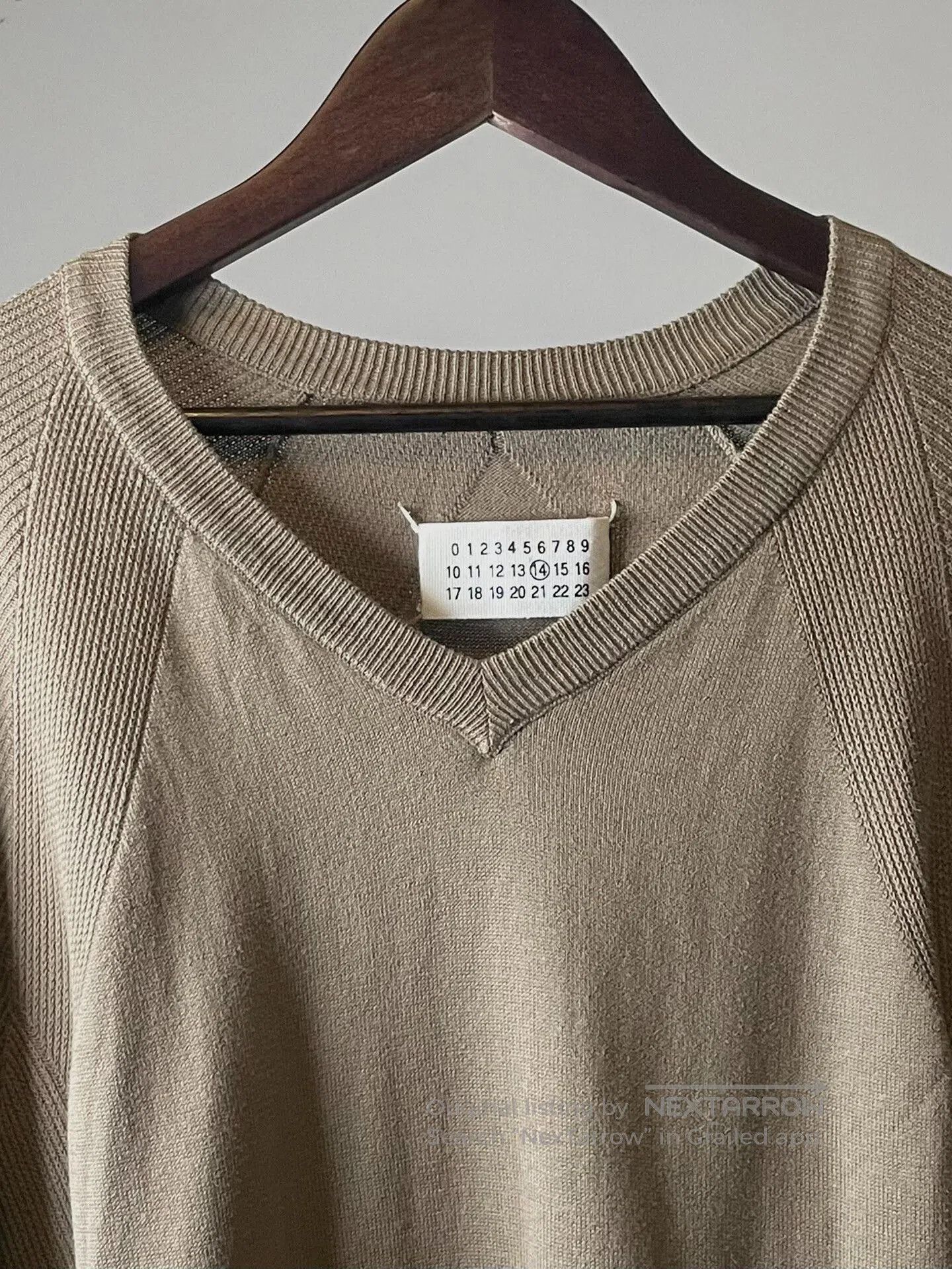 Maison Margiela Maison Martin Margiela V-Neck Knit Sweater. Size US M / EU 48-50 / 2 - 3 Thumbnail