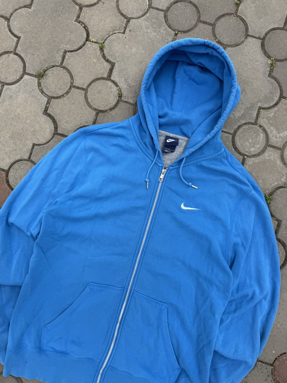 Nike Vintage Nike Mini Swoosh Zip Hoodie Y2K Size US L / EU 52-54 / 3 - 3 Thumbnail