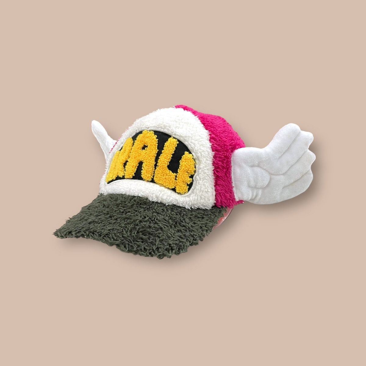 Anime Vintage 2008 Dr.Slumps "ARALE" Wings Fur Hat Size ONE SIZE - 9 Thumbnail