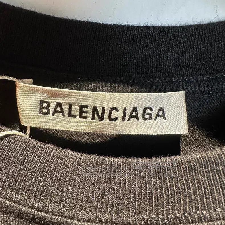 Balenciaga Balenciaga Dashboard Screen Printed Short Sleeve Size US S / EU 44-46 / 1 - 2 Thumbnail