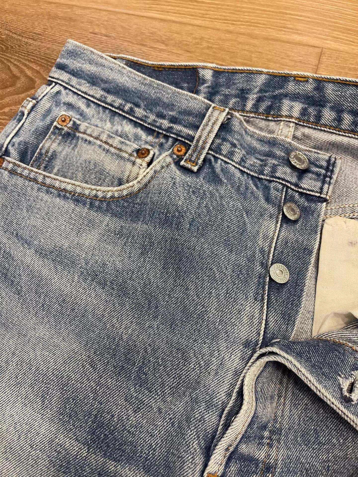 Levi's Vintage Levi's 501 90s USA Size US 32 / EU 48 - 4 Thumbnail