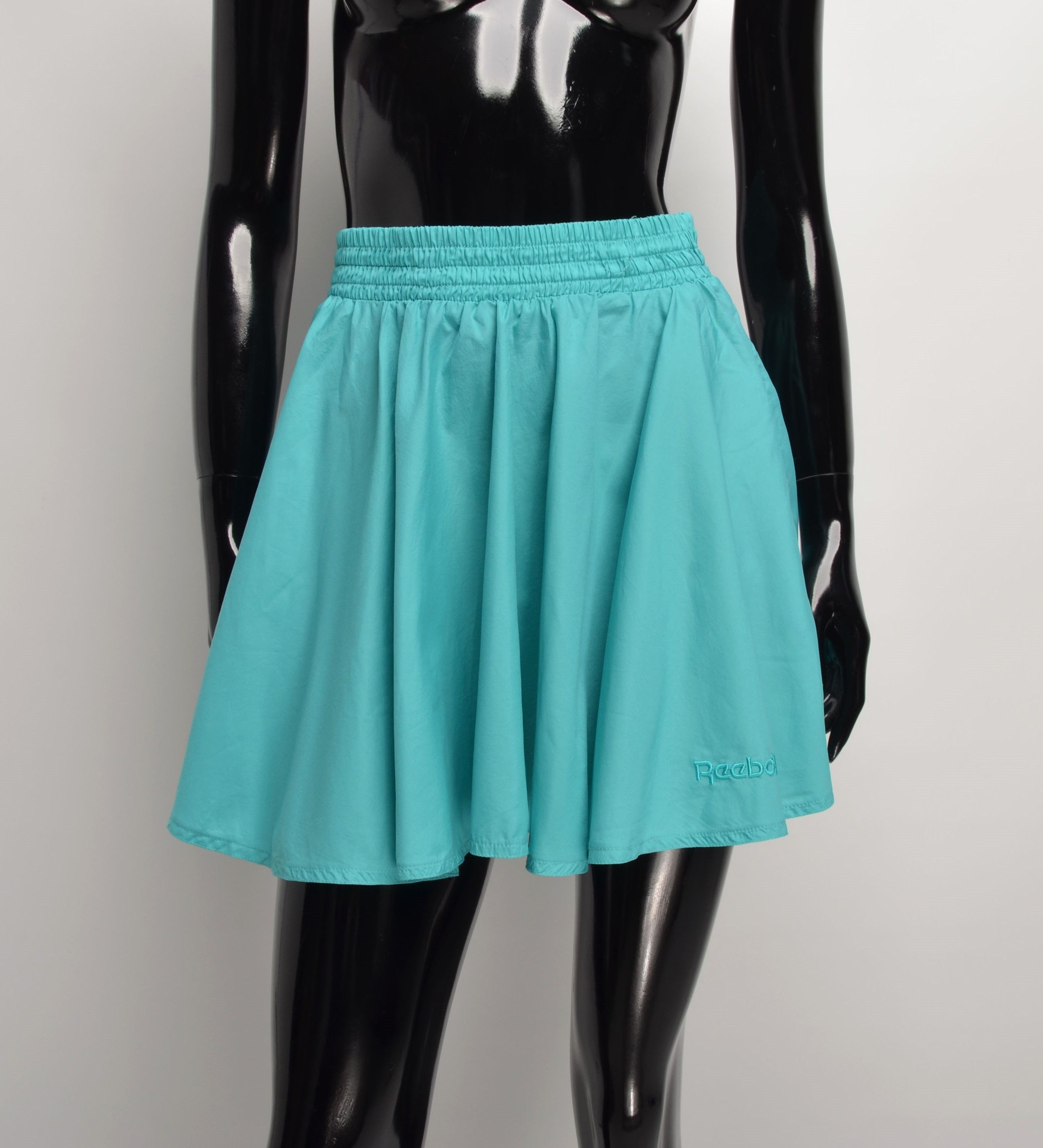 Reebok Vintage Reebok Y2K Flared Mini Turquoise Skirt Size 25" / US 0 / IT 36 - 1 Thumbnail