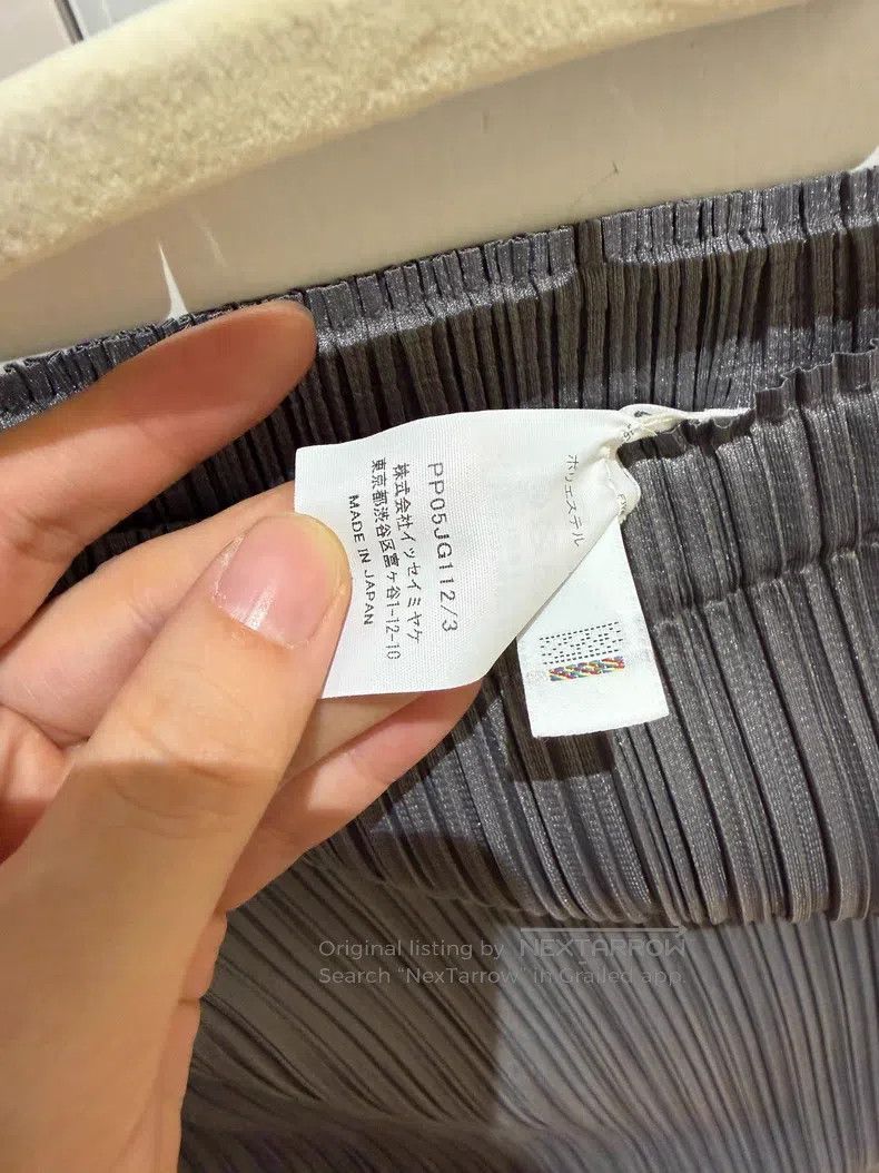 Issey Miyake Issey Miyake size:3 Grey Midi Skirt Size 22" - 3 Thumbnail