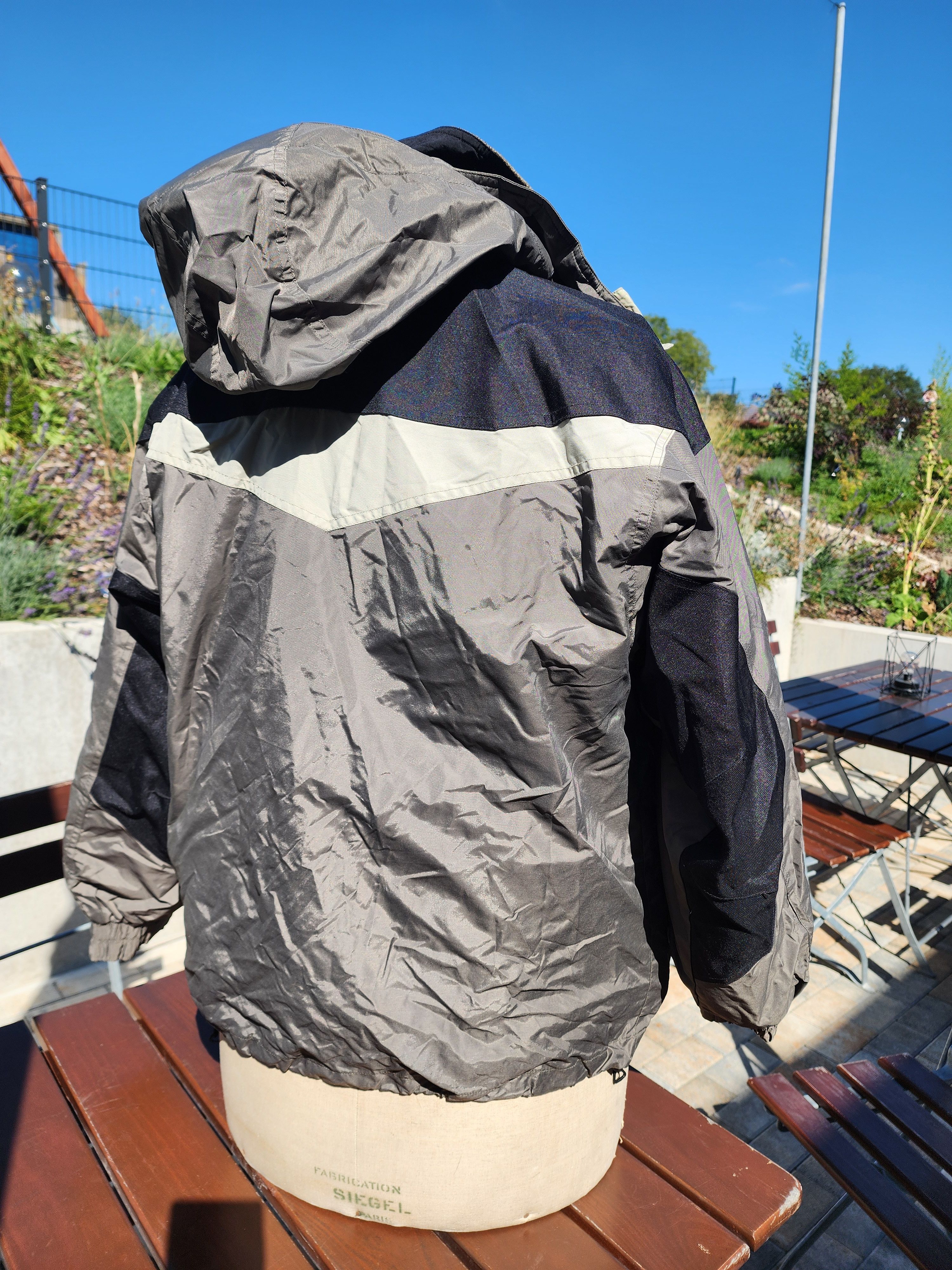 Columbia Vintage Columbia Winter Jacket – Khaki/Beige/Black, 3-in-1 Size US L / EU 52-54 / 3 - 9 Thumbnail