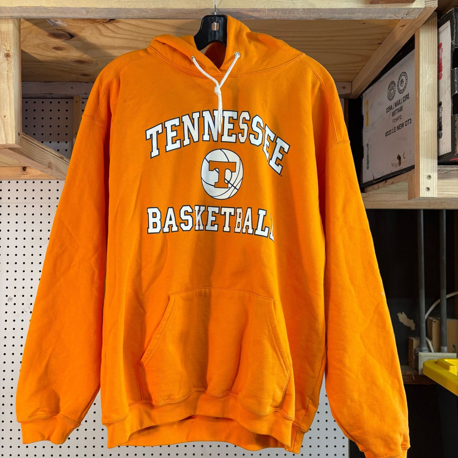 NCAA × Vintage Vintage 90s Tennessee Basketball Deadstock Bookstore Hoodie Size US XL / EU 56 / 4 - 1 Thumbnail