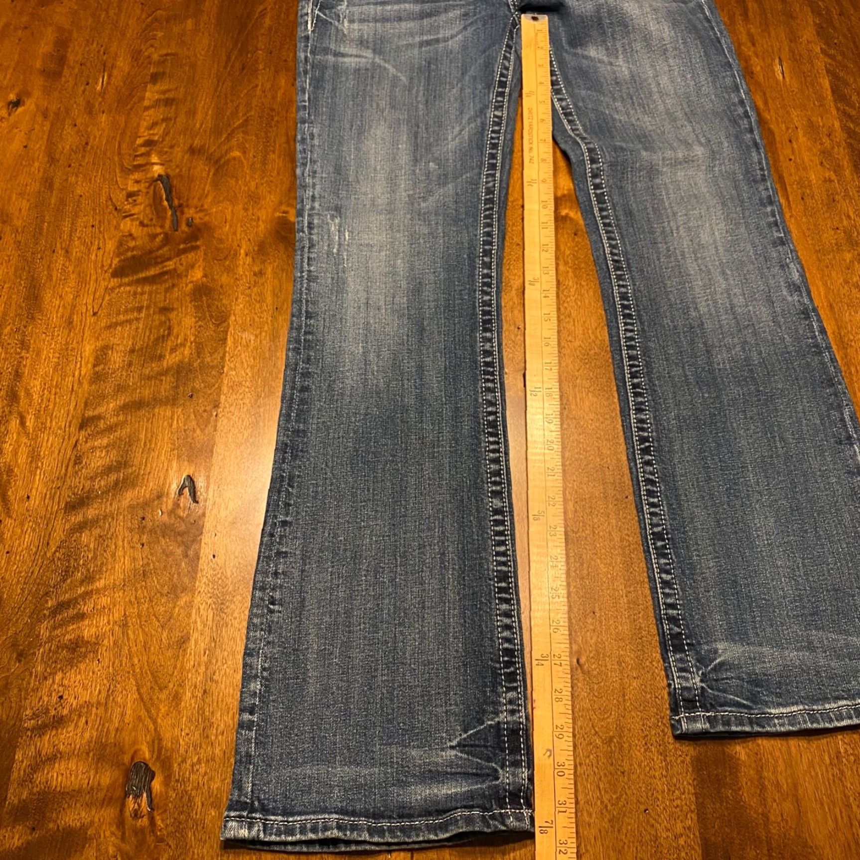 Miss Me Miss Me Jeans Womens 30 x 31.5 Bootcut Blue Denim Embellished Pants Outdoor Designer Shoes? Size 30" / US 8 / IT 44 - 6 Thumbnail