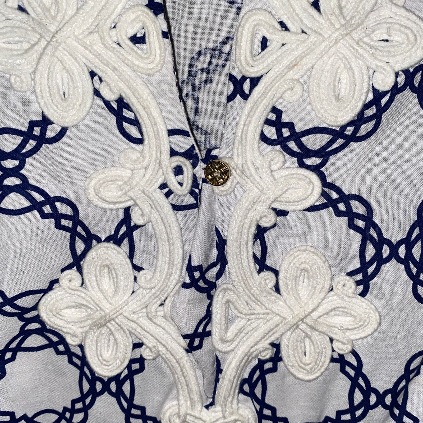 Basic Editions Basic Editions White Blue Embroidered 3/4 Sleeve Top Small Size S / US 4 / IT 40 - 5 Thumbnail