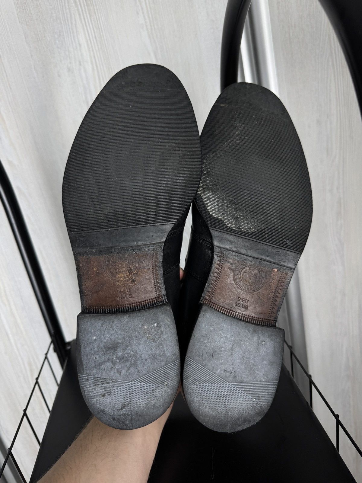 Bally Bally made in Switzerland black TASSEL-DRESS leather loafers Size US 10 / EU 43 - 12 Thumbnail