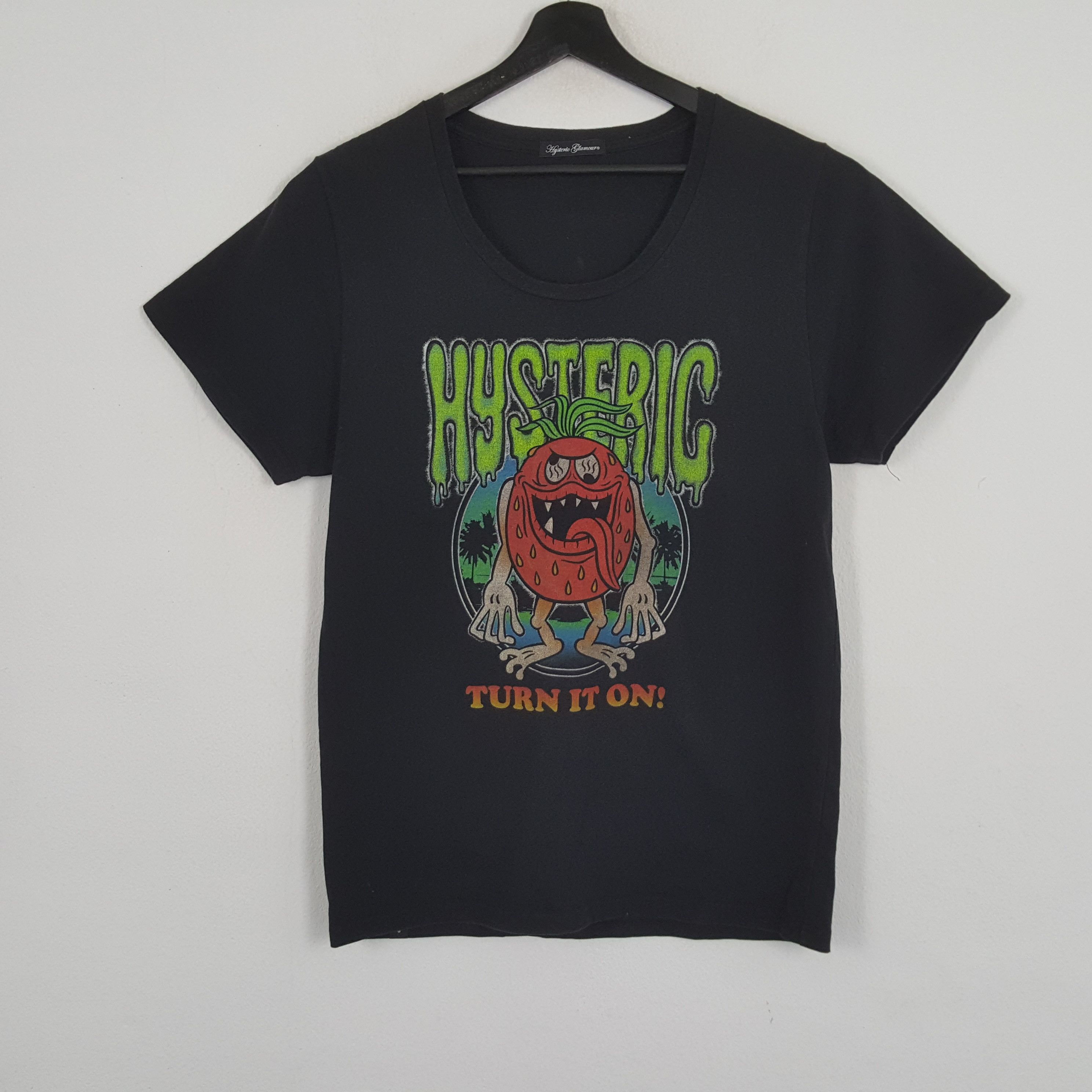 Hysteric Glamour × Japanese Brand × Vintage HYSTERIC GLAMOUR Japanese Brand Streetwear Style Tshirt Size US M / EU 48-50 / 2 - 1 Thumbnail