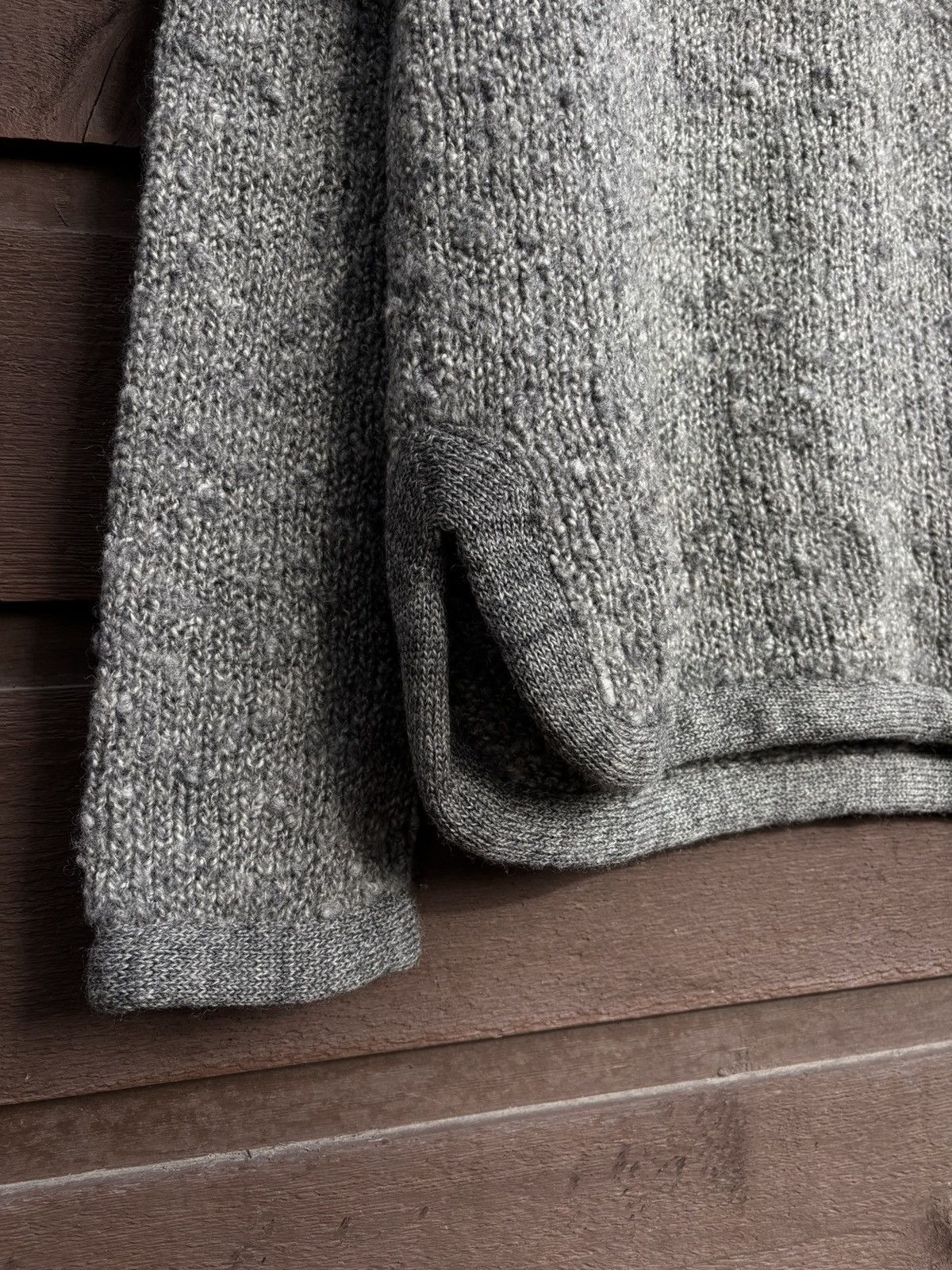 Number (N)ine Archive Number (N)ine 2009AW V-neck knit sweater Size US M / EU 48-50 / 2 - 4 Thumbnail