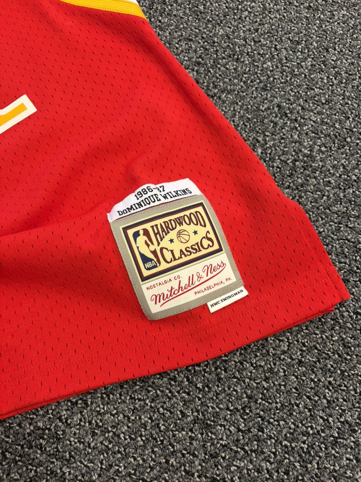 Mitchell & Ness Mitchell & Ness x Hardwood Classics Hawks D. Wilkins Jersey Size US M / EU 48-50 / 2 - 4 Thumbnail