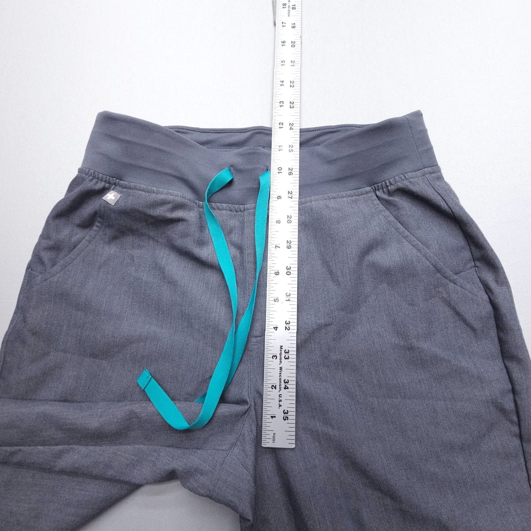 Vintage FIGS Zamora Cargo Scrub Jogger Pants Womens Small Drawstring Gray Medical Nurse Size 28" / US 6 / IT 42 - 6 Thumbnail
