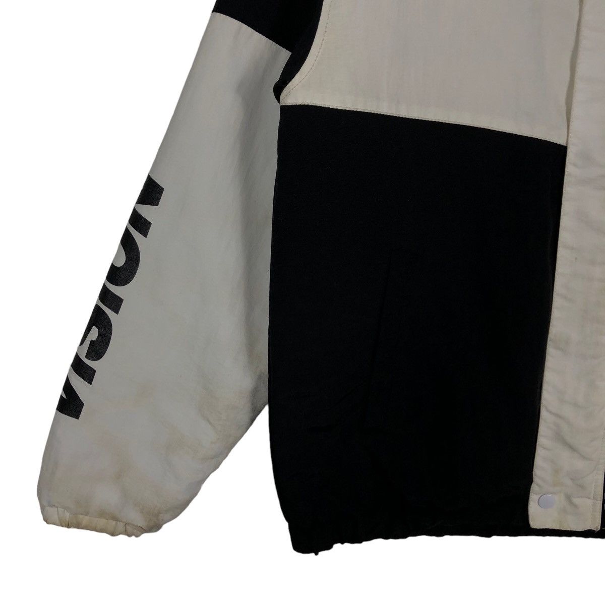 Japanese Brand 🔥Rare Big Logo Striped Design Vision Streetwear Jacket Size US M / EU 48-50 / 2 - 3 Thumbnail