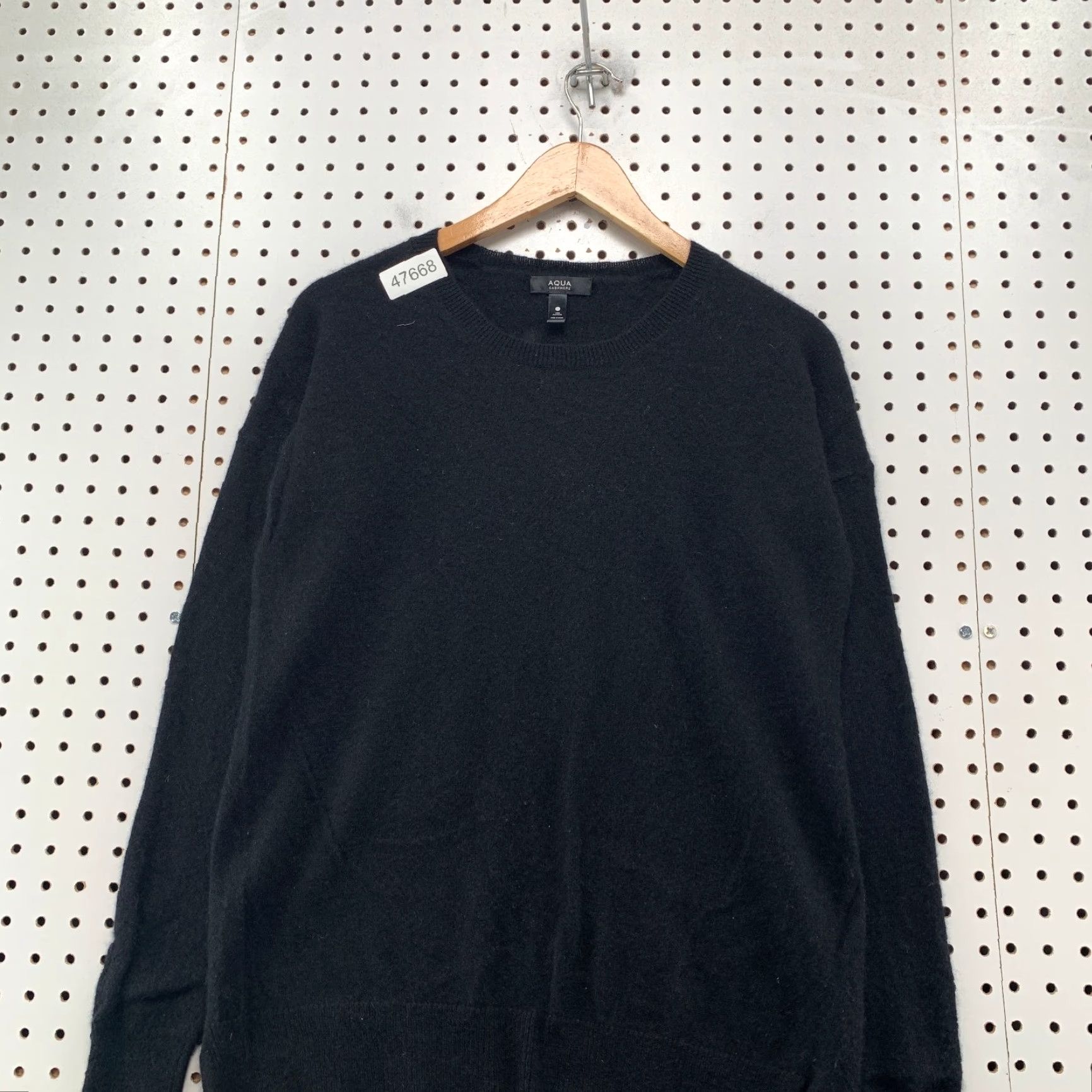 AQUA Aqua 100% Cashmere Sweater Womens M Black Crew Neck Long Sleeve Pullover Casual Winter Knit Regular Pattern: Solid Size M / US 6-8 / IT 42-44 - 4 Thumbnail